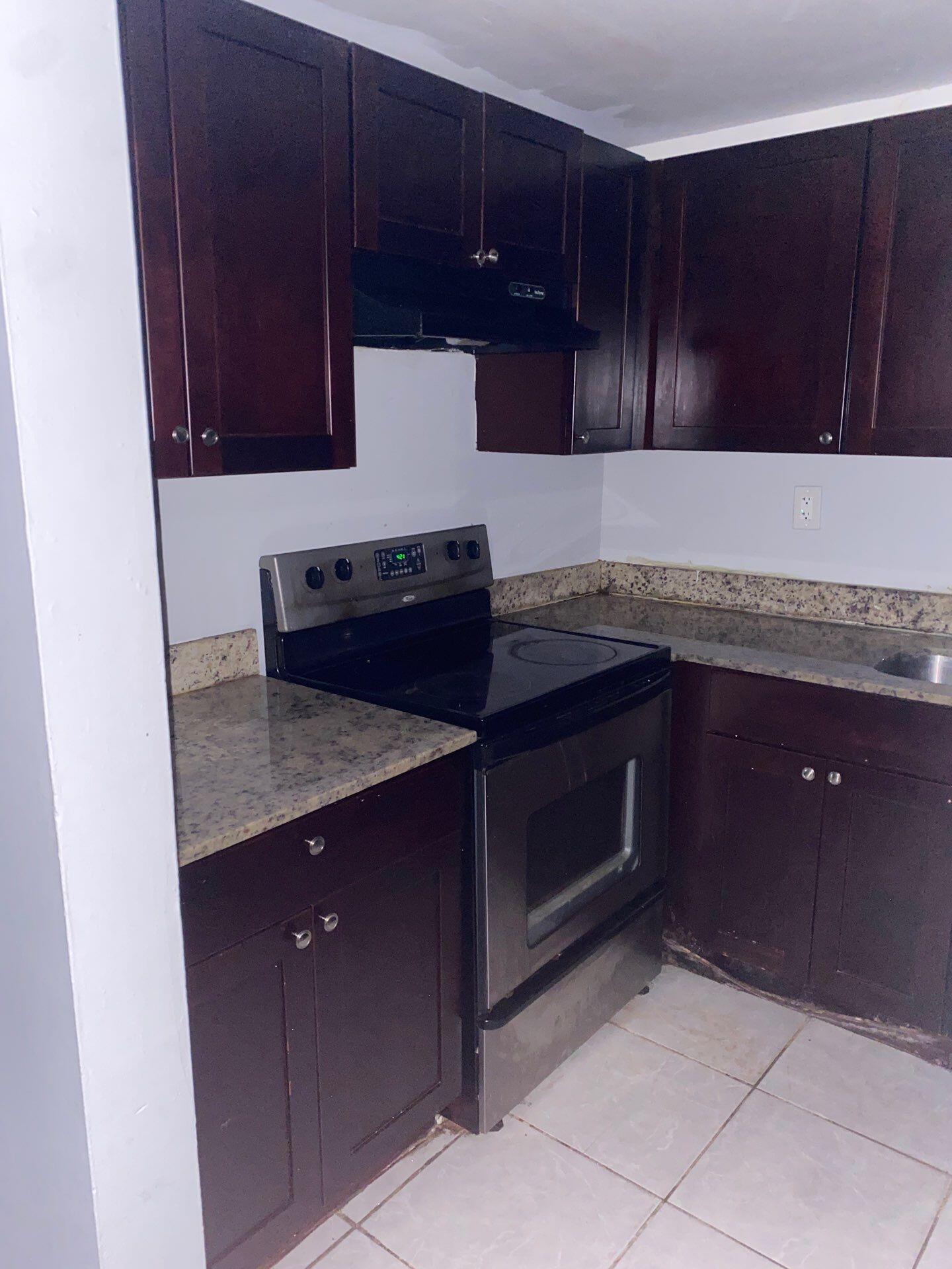 207 NW 32nd Court Unit 108 — photo
