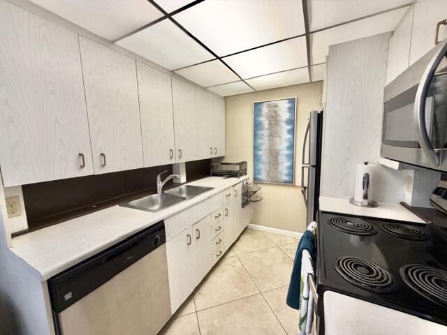 2100 Cornwall E, Boca Raton, FL 33434 — photo 2