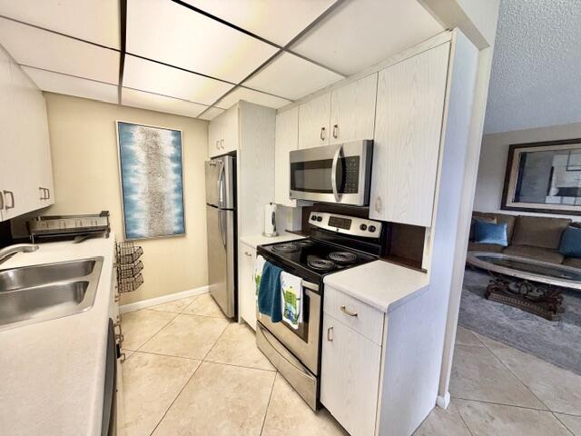 2100 Cornwall E, Boca Raton, FL 33434 — photo 3