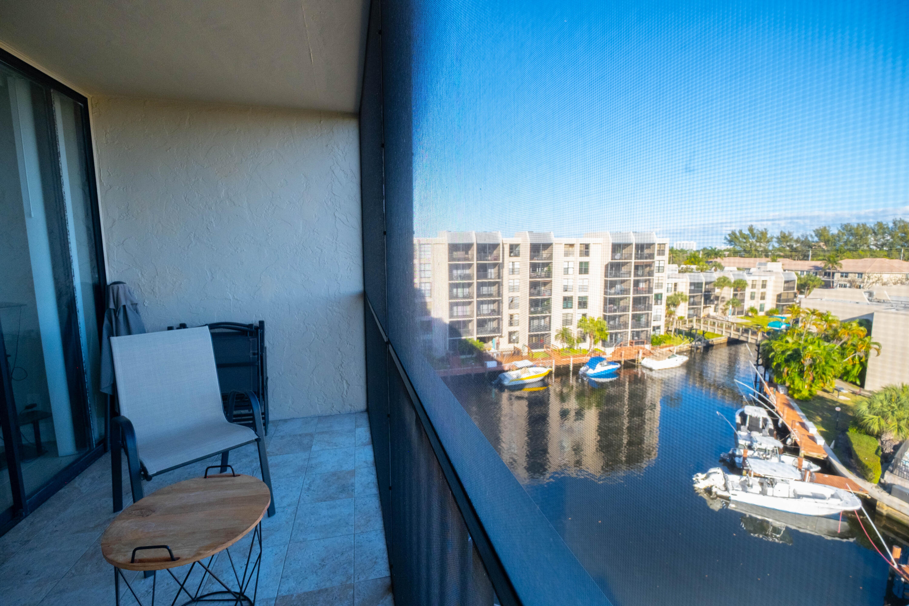 4 Royal Palm Way Unit 6050 — photo