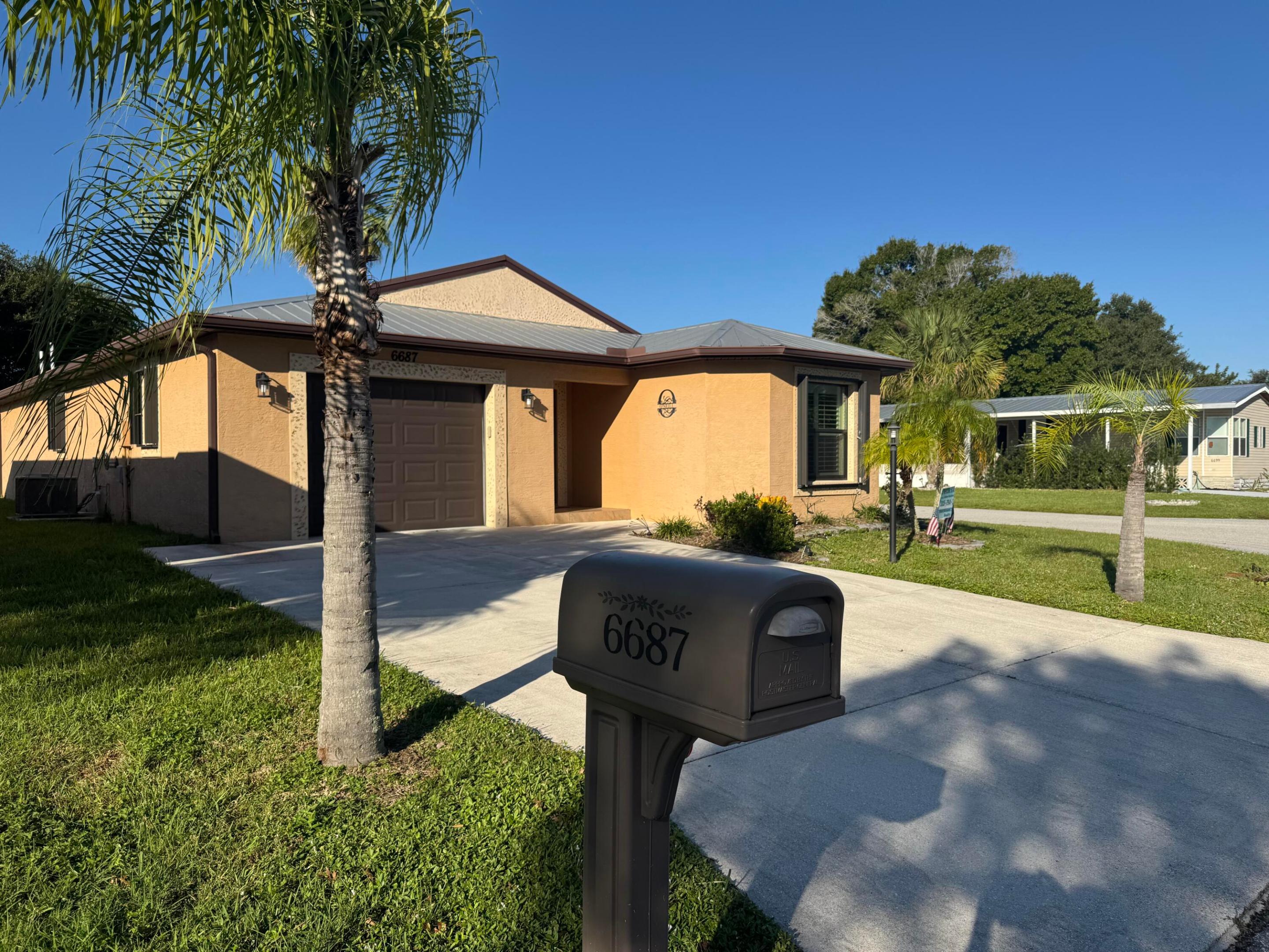 6687 Lila Court — photo