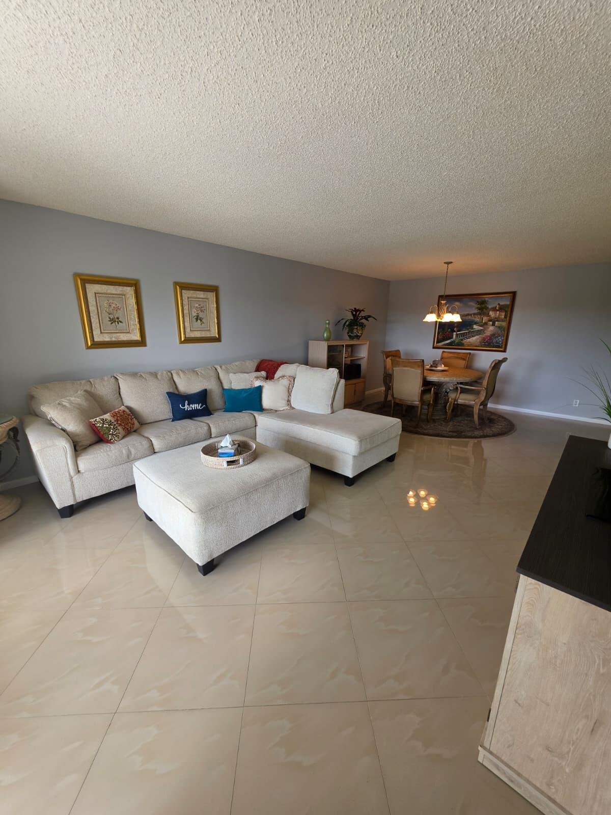 2238 N Cypress Bend Drive Unit 604 — photo
