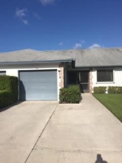 149 Moccasin Trail S — photo