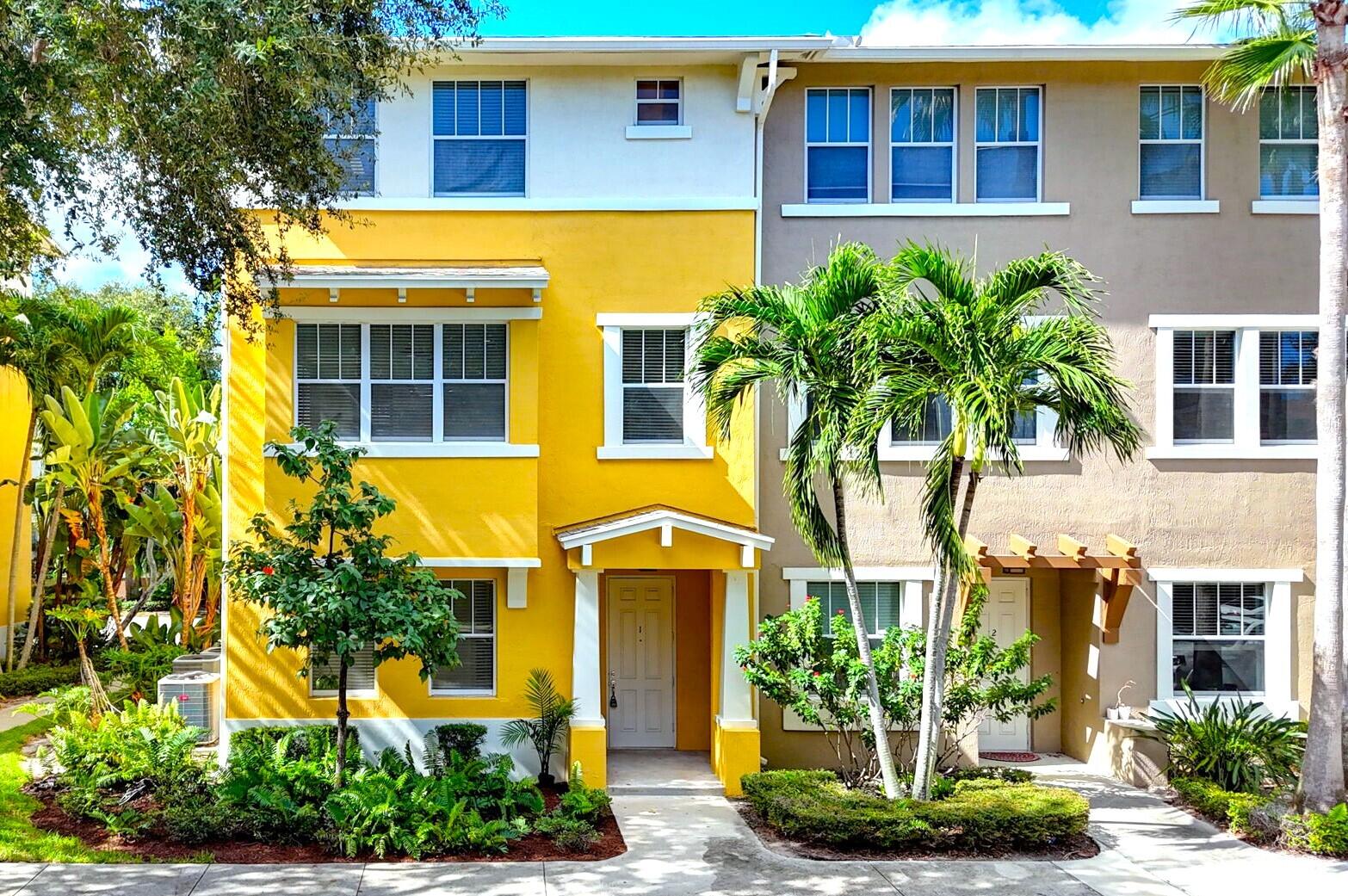 840 Marina Del Ray Lane Unit 1 — photo