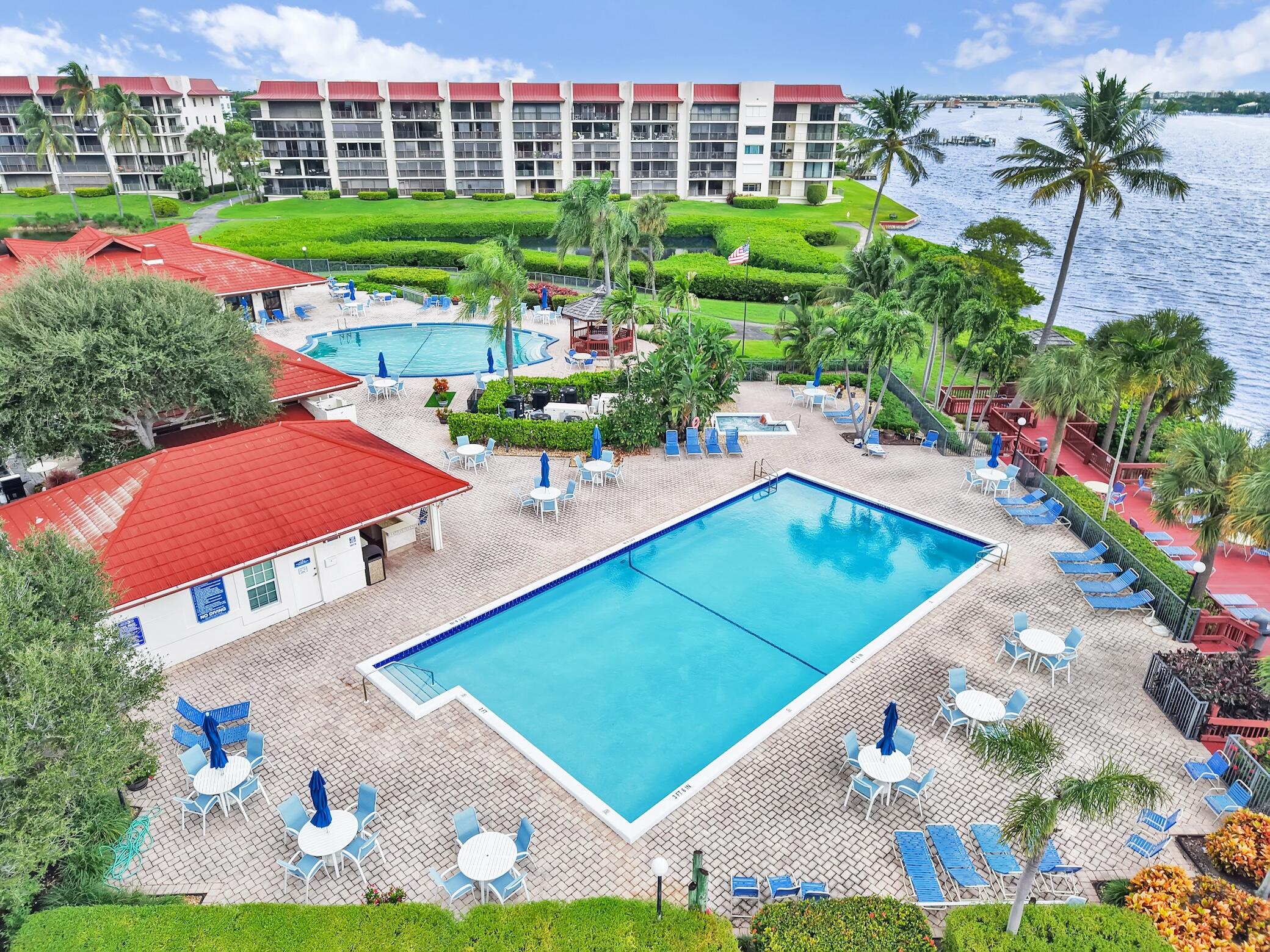 107 Half Moon Circle Unit a1 — photo