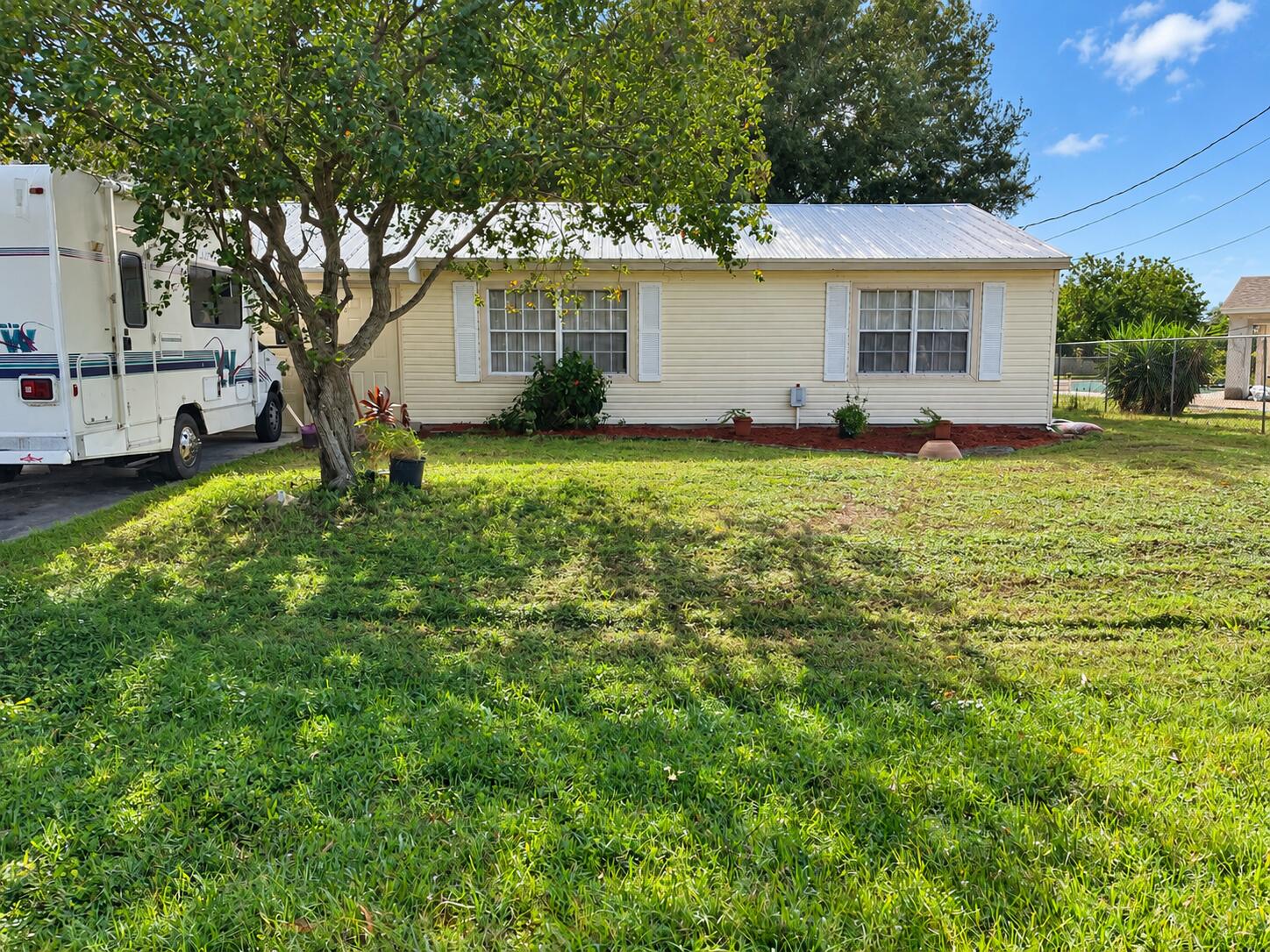 2210 SE Friendship Street — photo