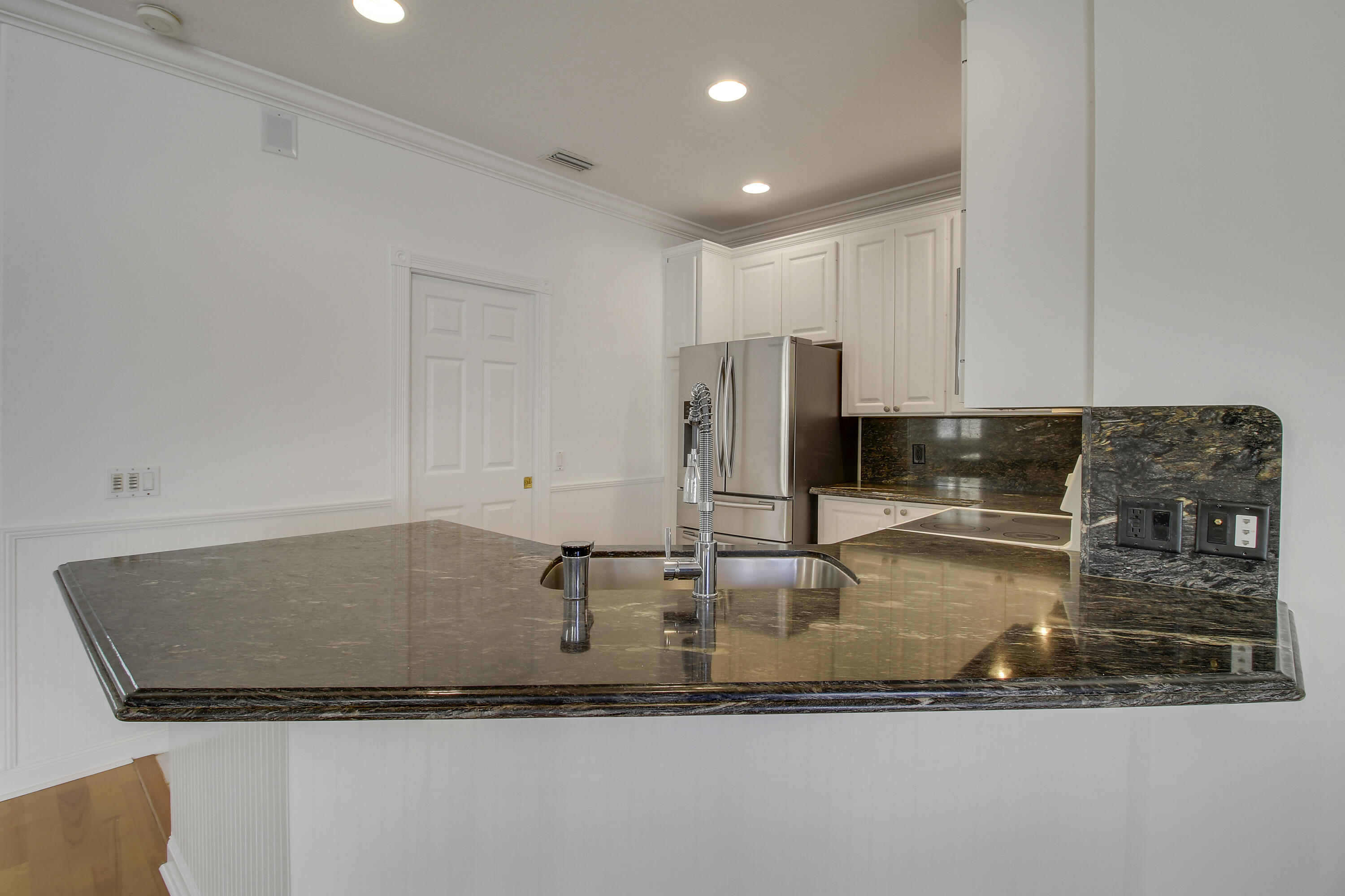 118 Cherry Laurel Drive, Jupiter, FL 33458 — photo 2