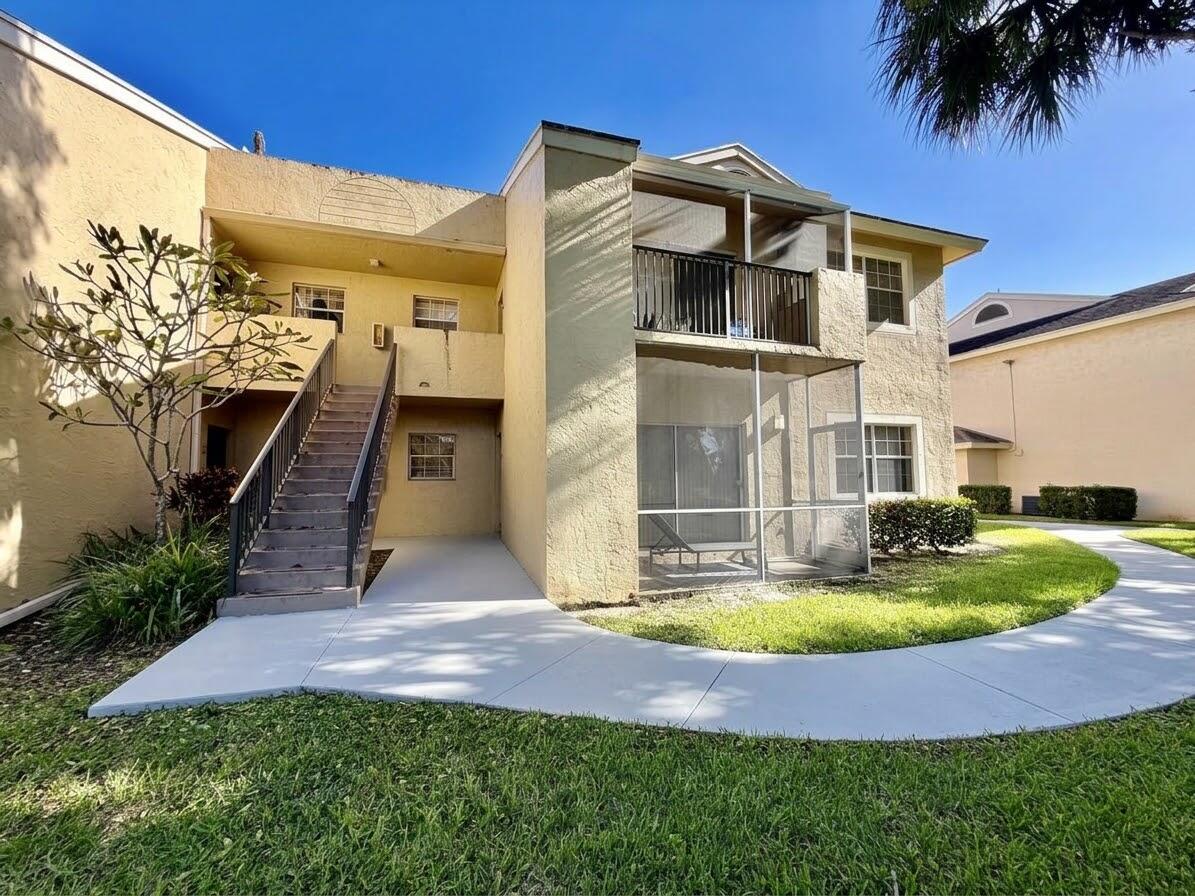 661 Cypress Club Way Unit F — photo