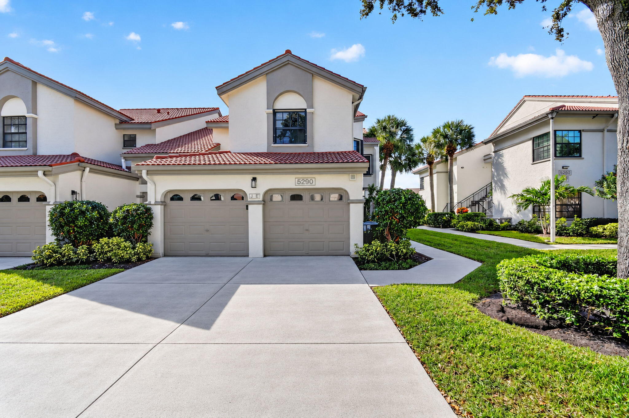 5290 Europa Drive Unit E — photo