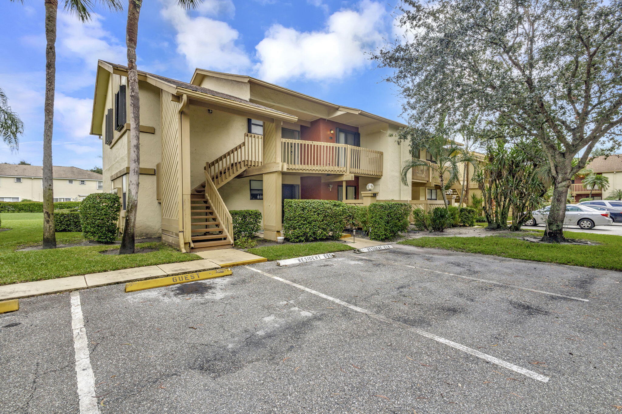 13145 Chadwick Court Unit 16 — photo