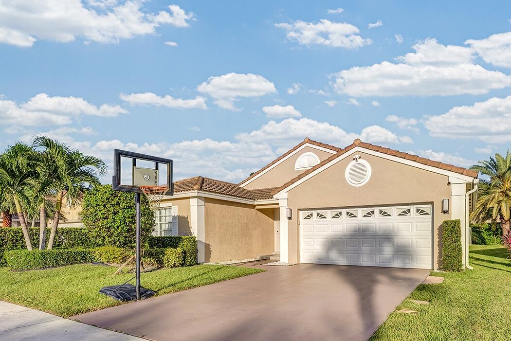 10580 Pebble Cove Lane — photo