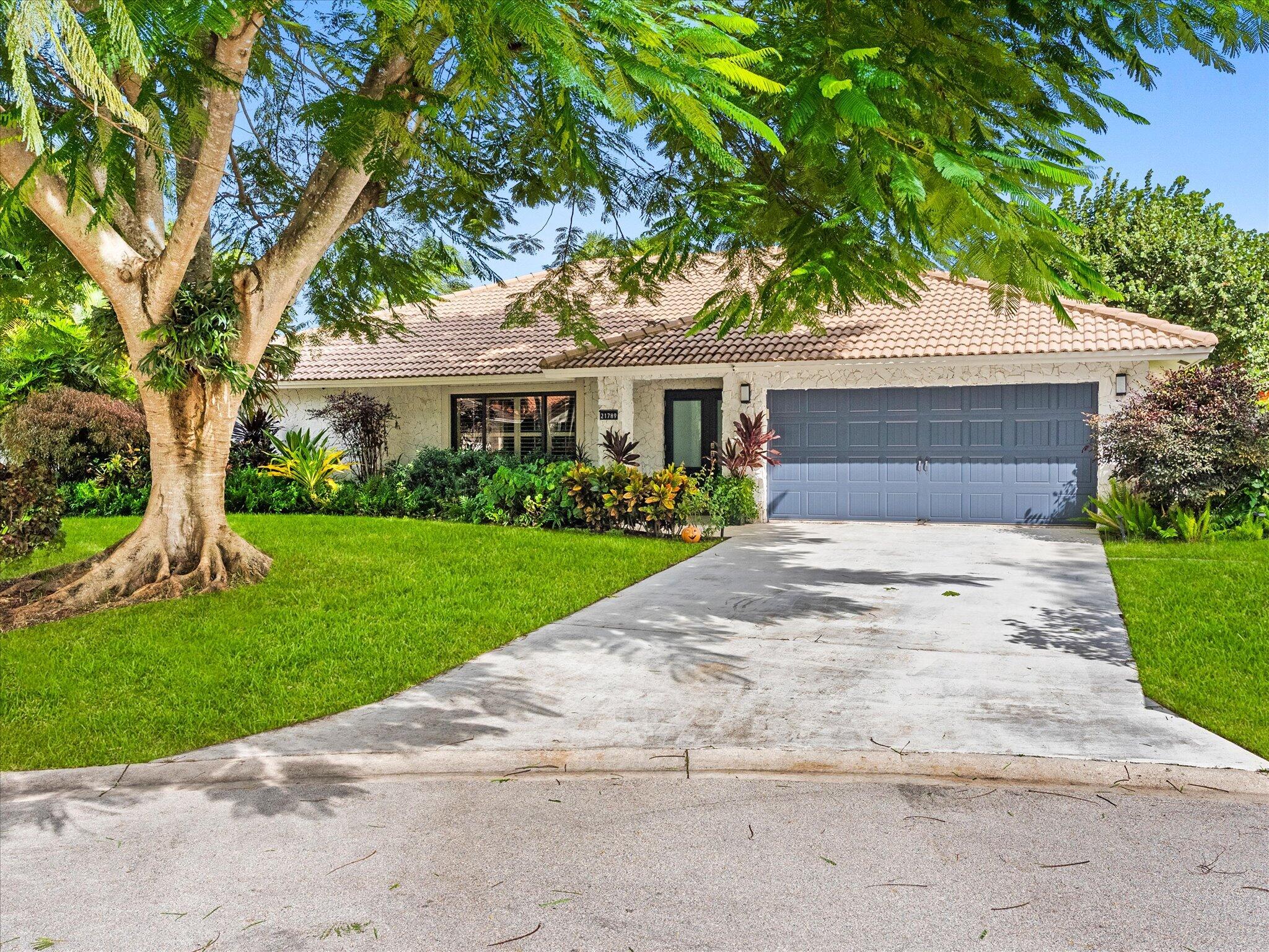 21789 Linwood Way — photo