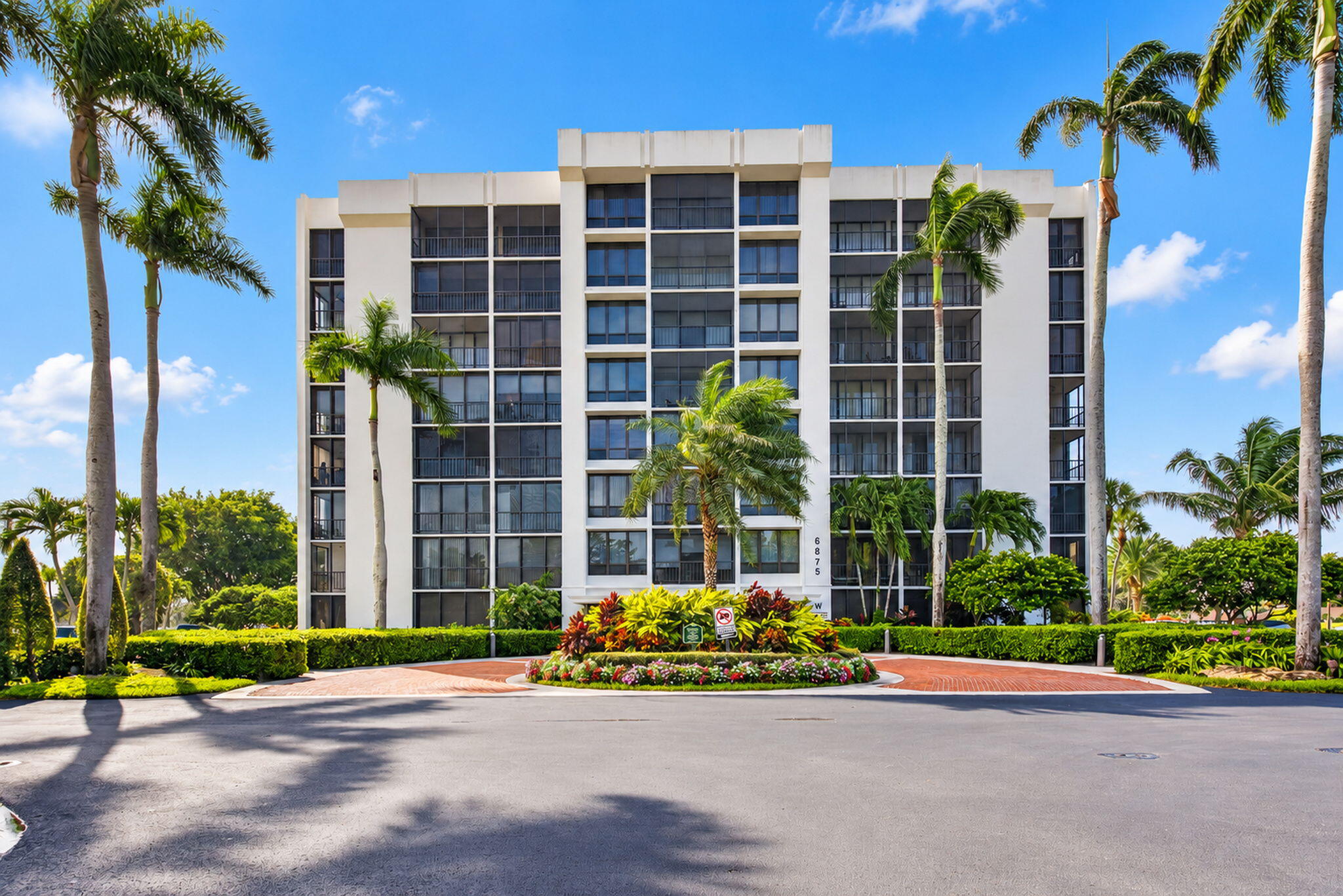 6875 Willow Wood Drive Unit 2076 — photo