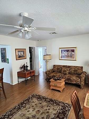 3204 Colony Club Road Unit 6 — photo