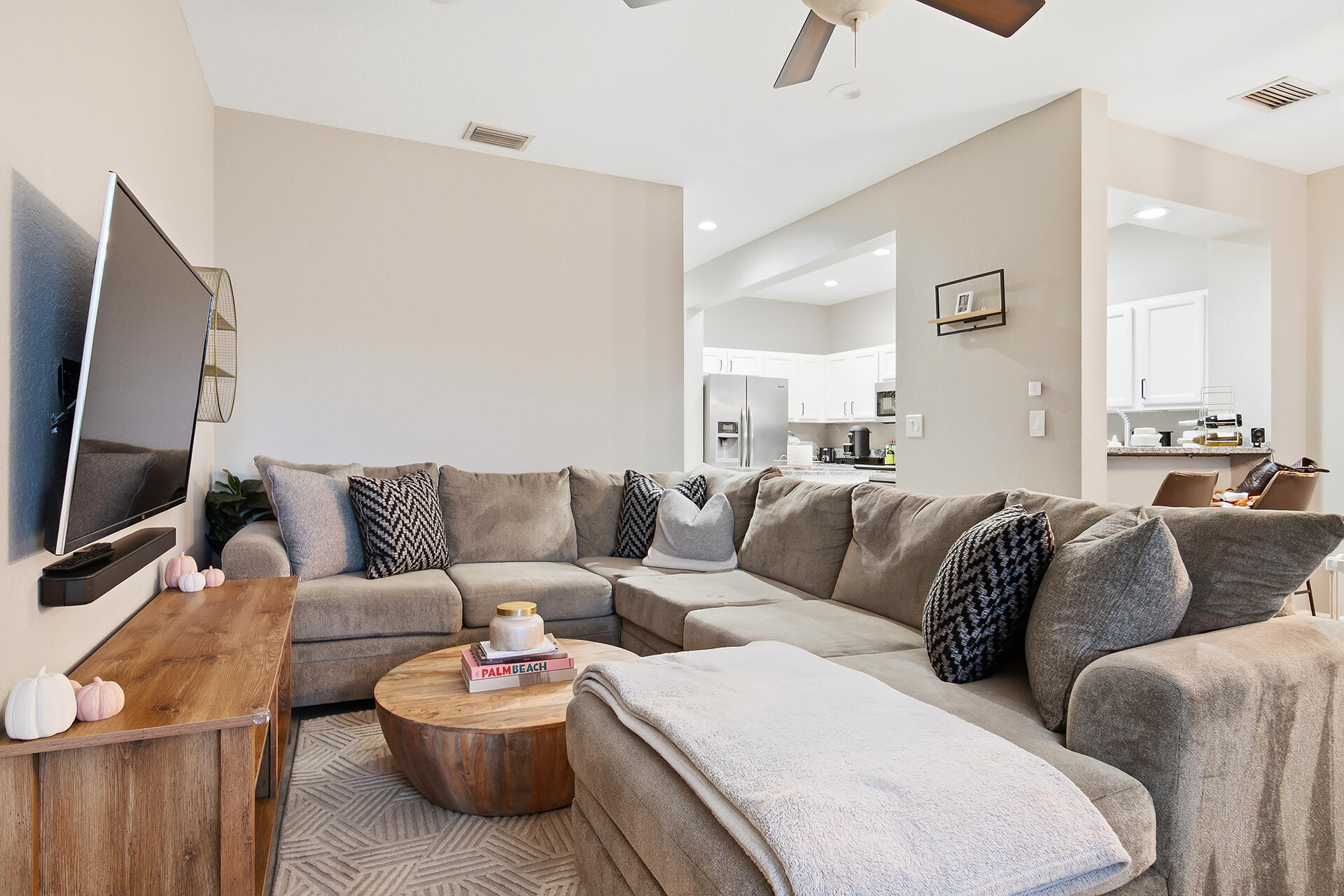 480 Amador Lane Unit 4 — photo