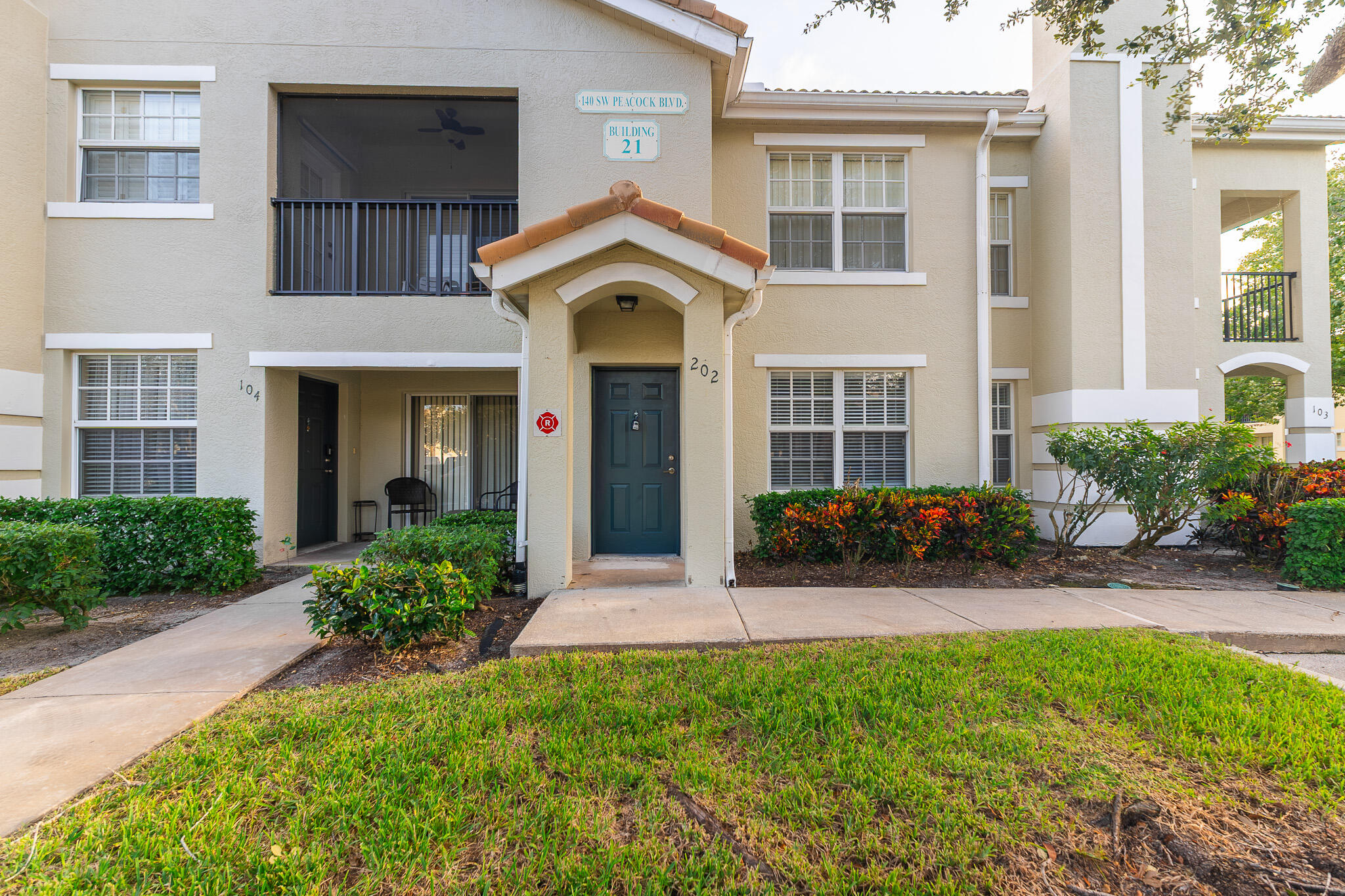 140 SW Peacock Boulevard Unit 21-202 — photo