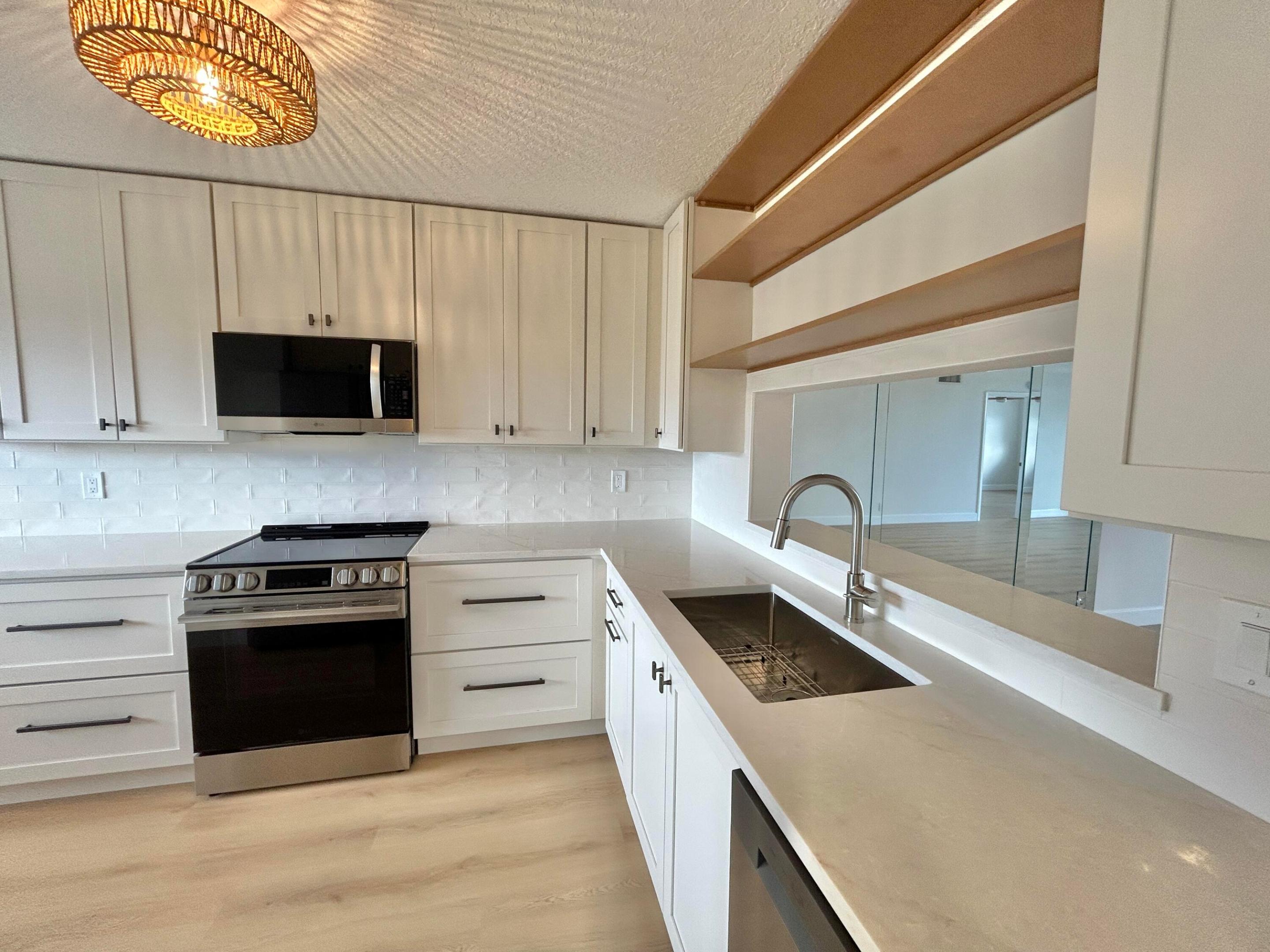 4725 Lucerne Lakes Boulevard E Unit 413 — photo