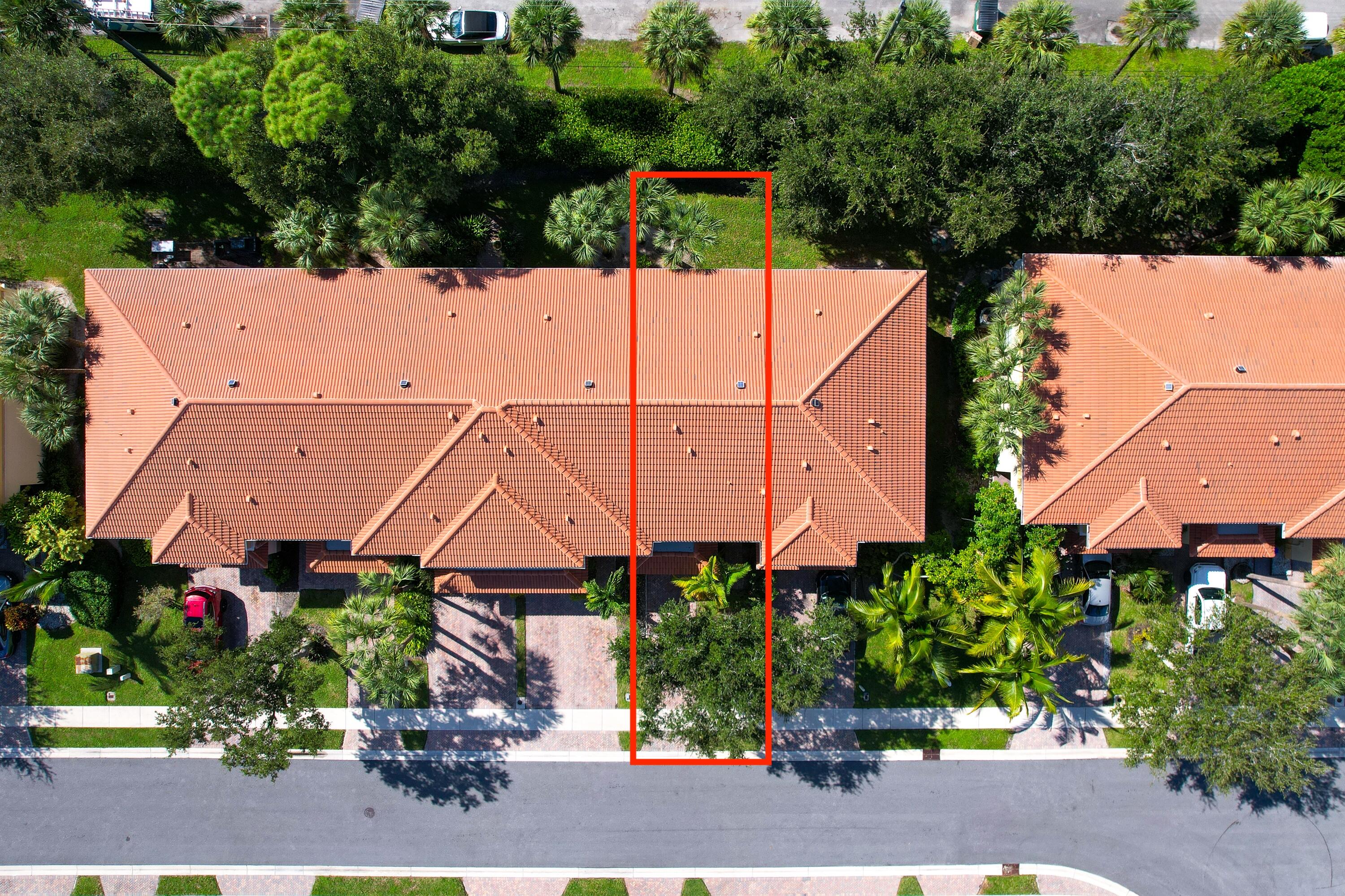 2410 Seminole Palms Drive — photo
