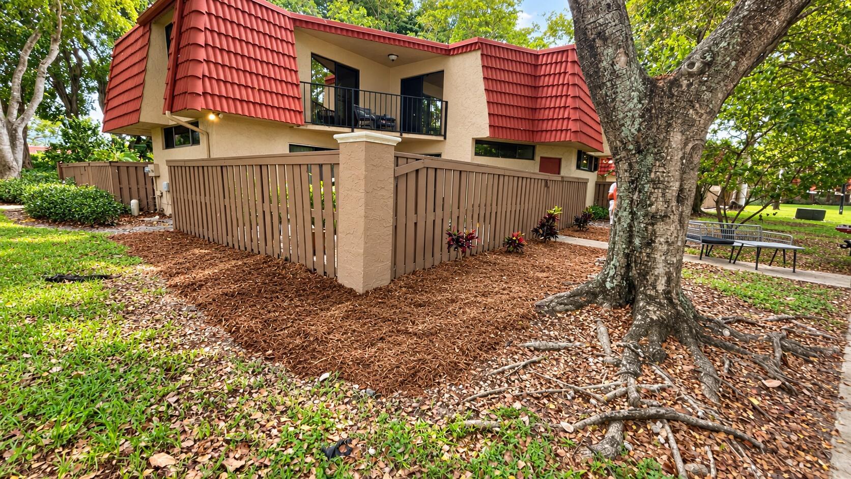 8153 Severn Drive Unit D — photo