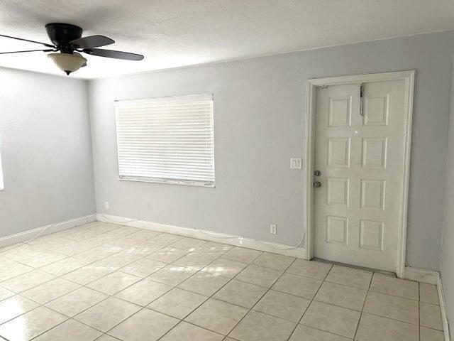 1317 W 24th Street — photo