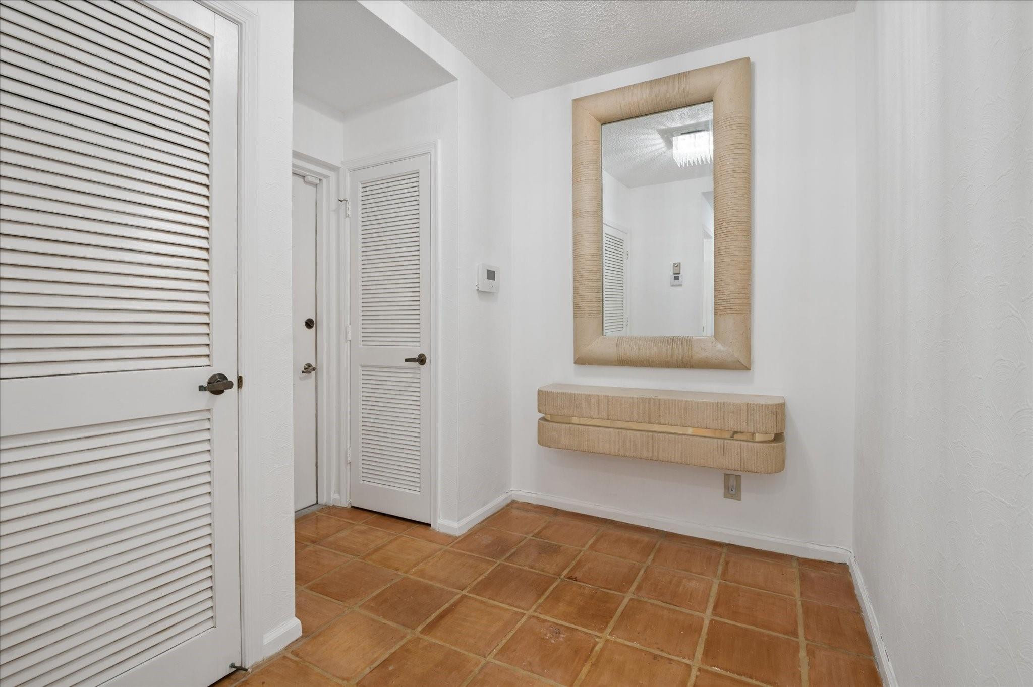 4110 W Palm Aire Drive Unit 101B — photo