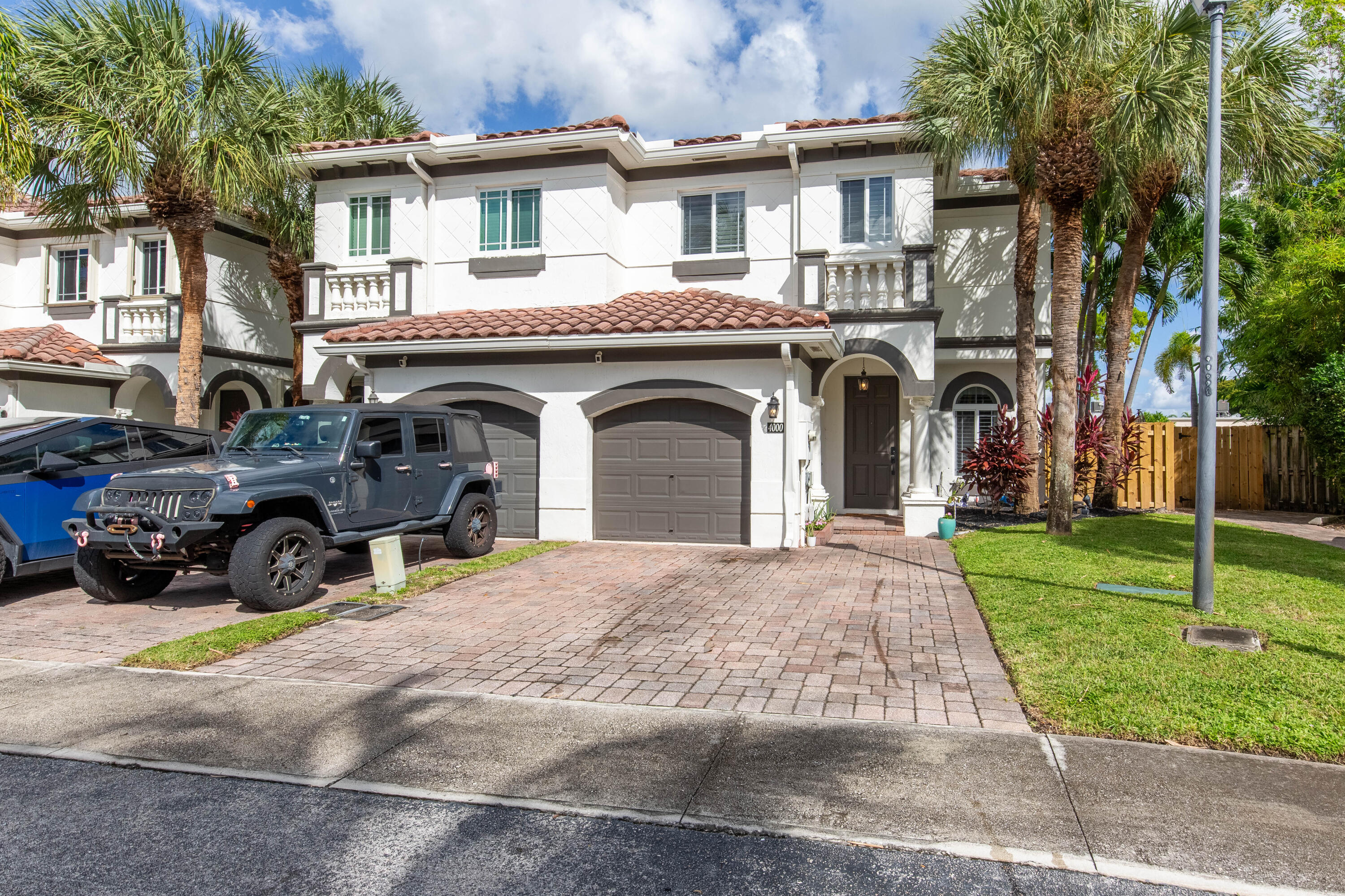 4000 Murano Bay Drive — photo