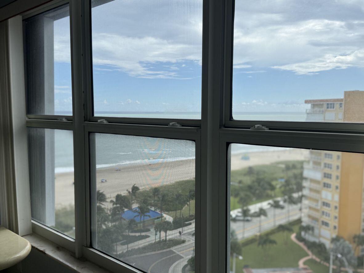 405 N Ocean Boulevard Unit 1506 — photo