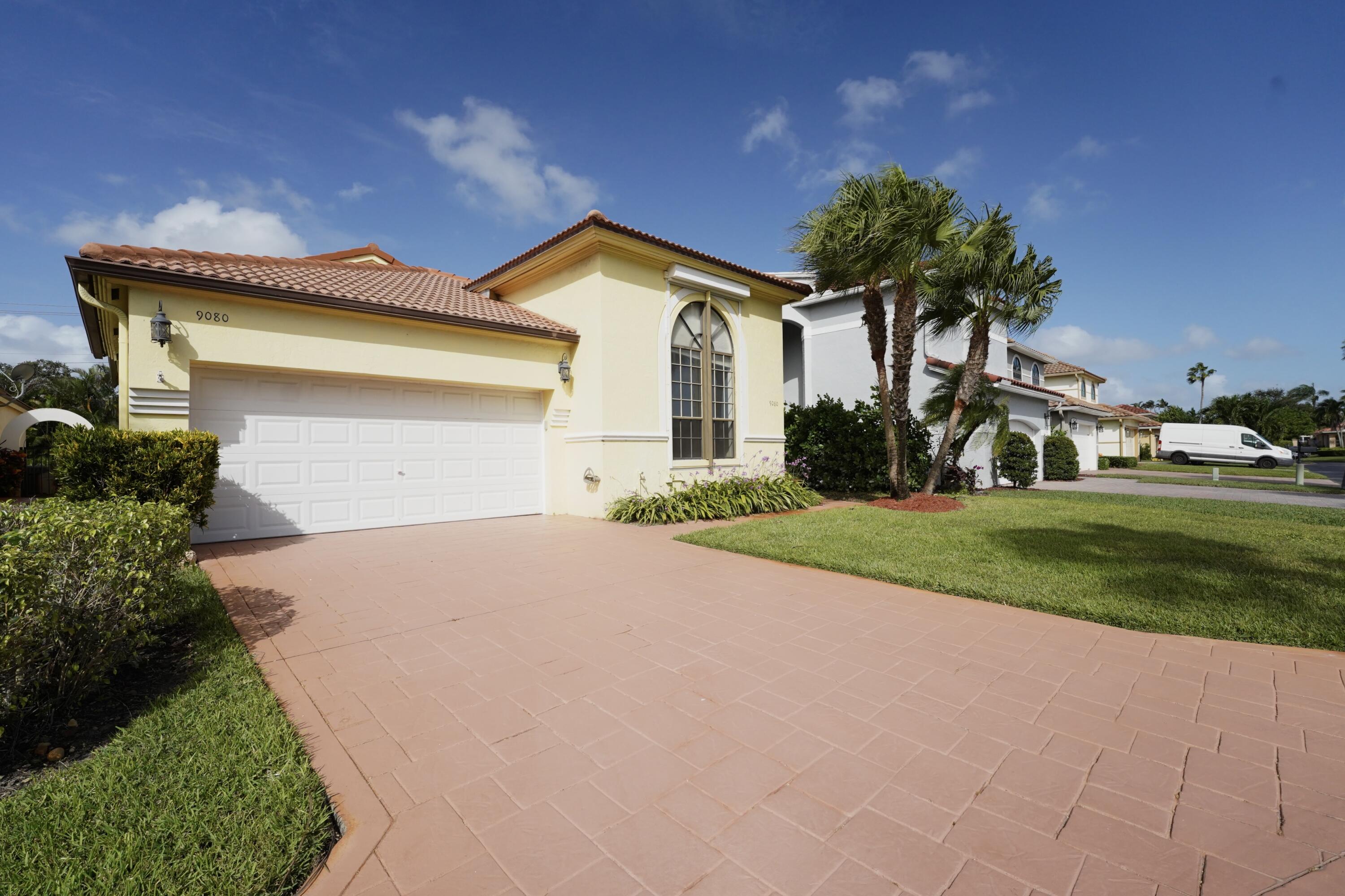9080 Villa Portofino Circle — photo