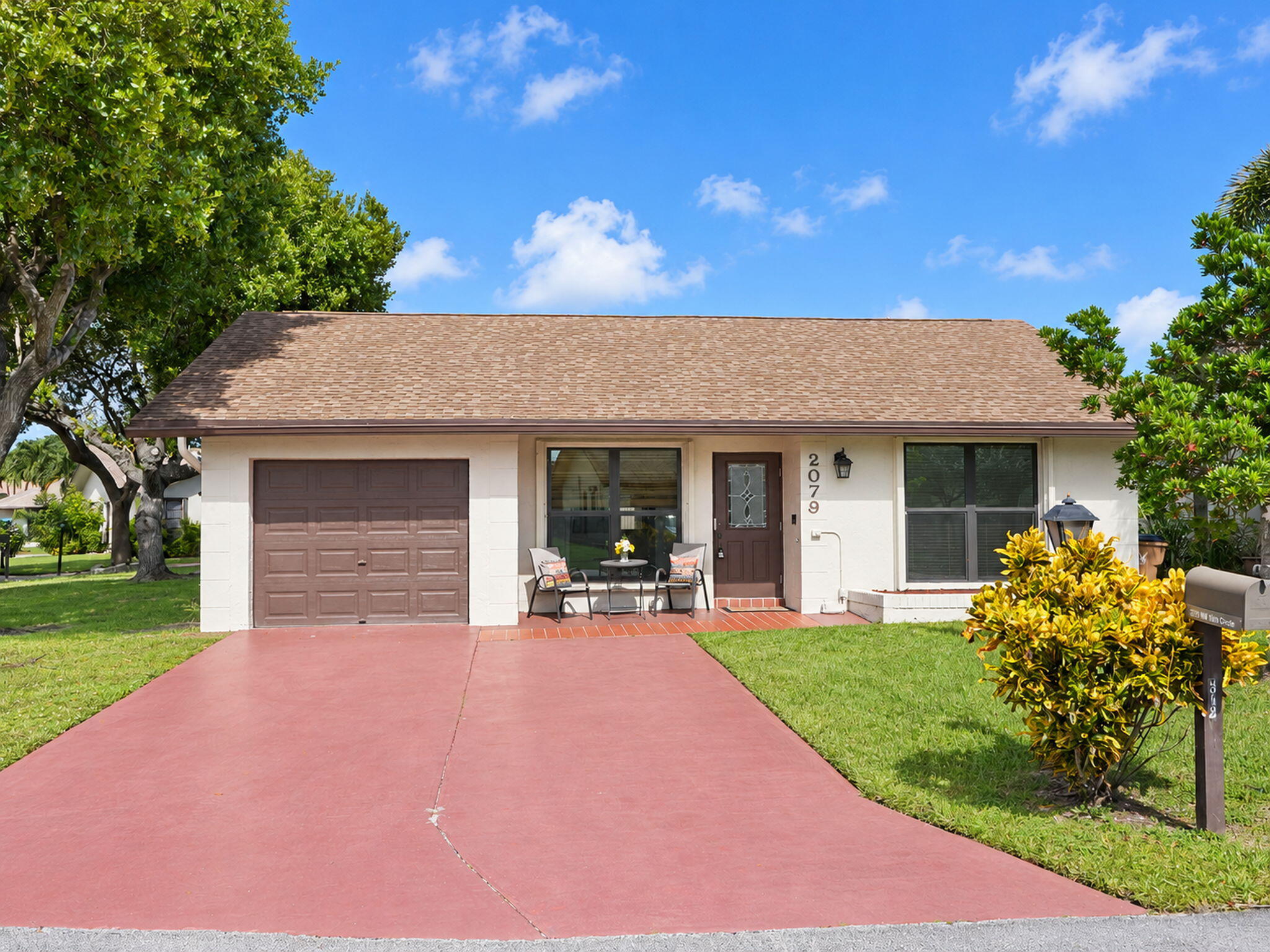 2079 SW 16th Circle — photo