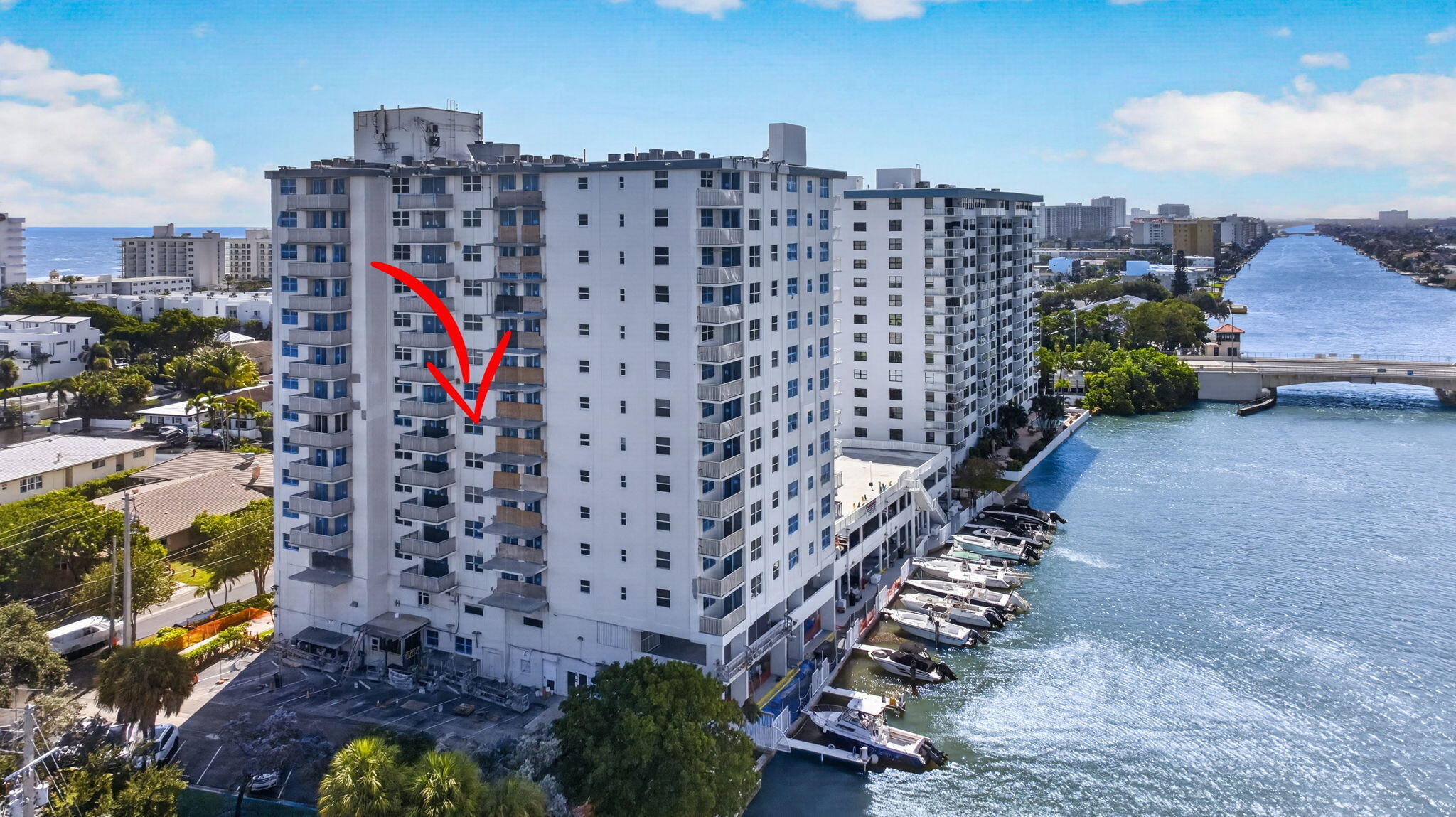 1505 N Riverside Drive Unit 707 — photo