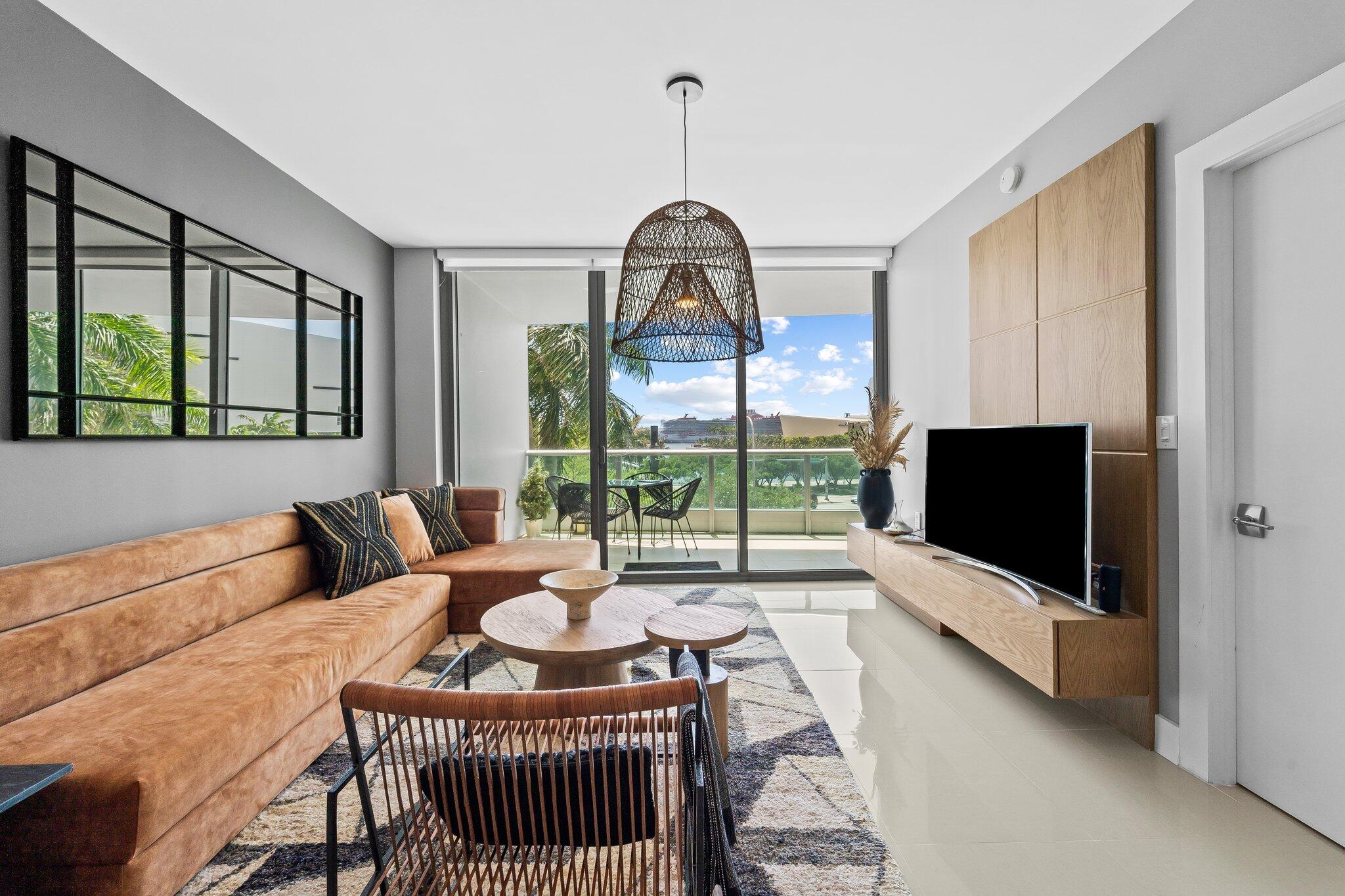 900 Biscayne Boulevard Unit 403 — photo