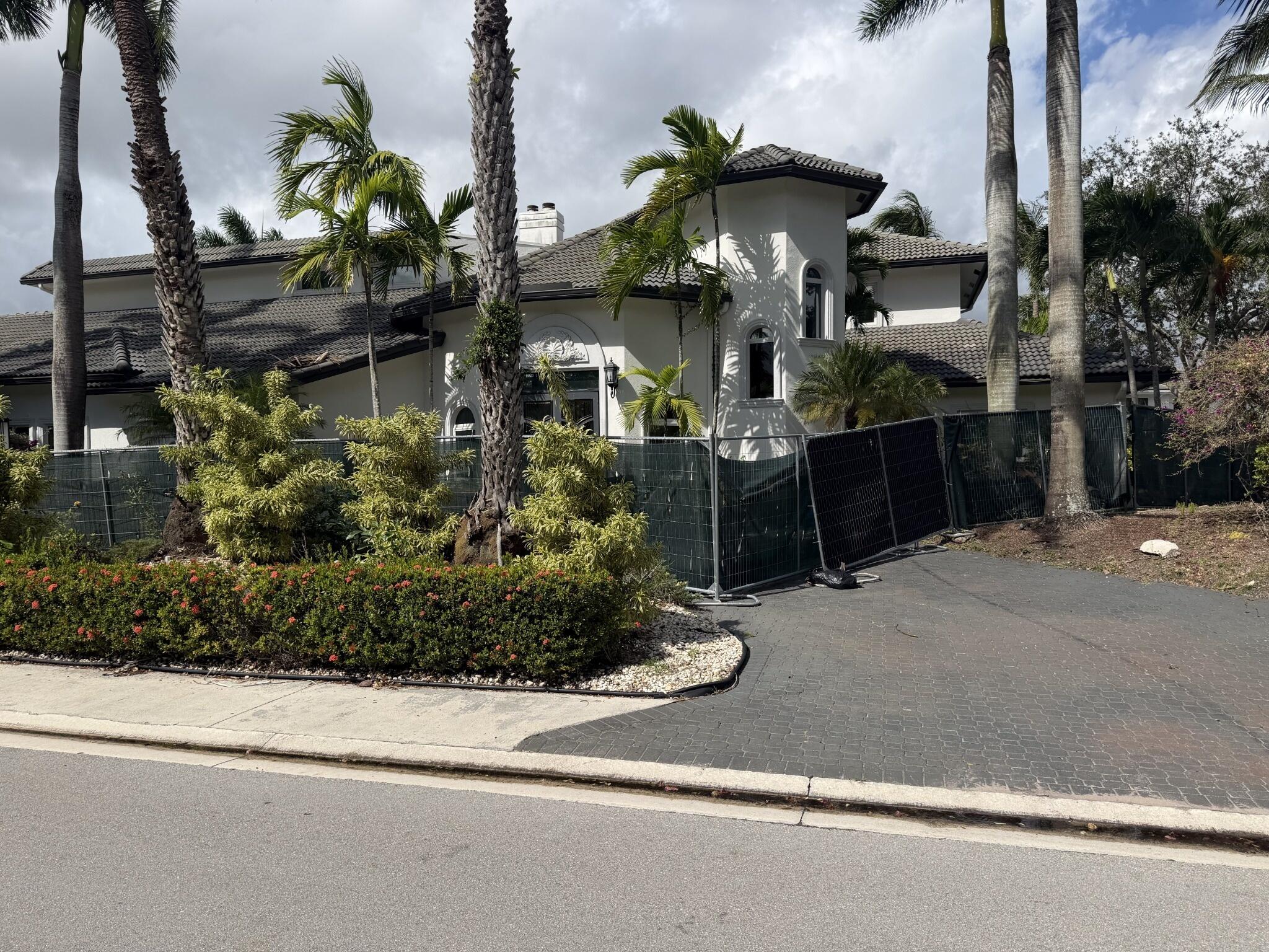 21157 Ormond Court — photo