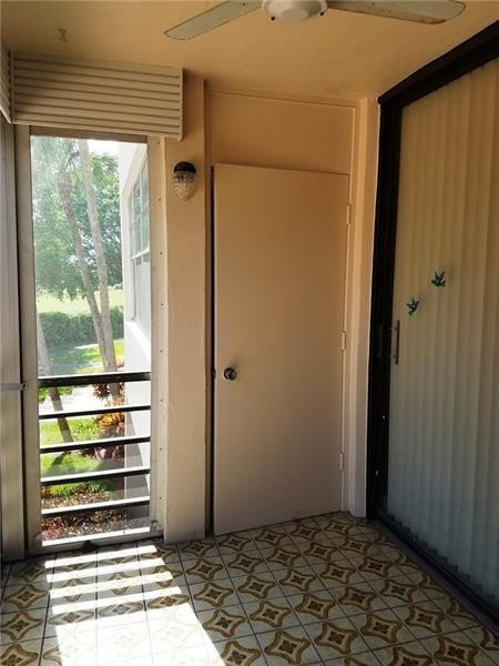 1400 Saint Charles Place 211 — photo