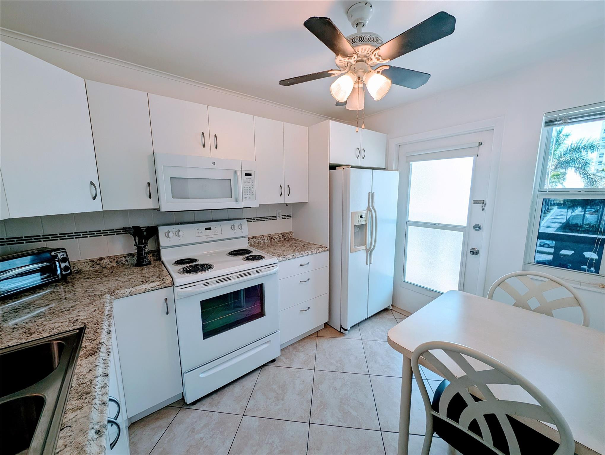 1893 S Ocean Drive 405 — photo