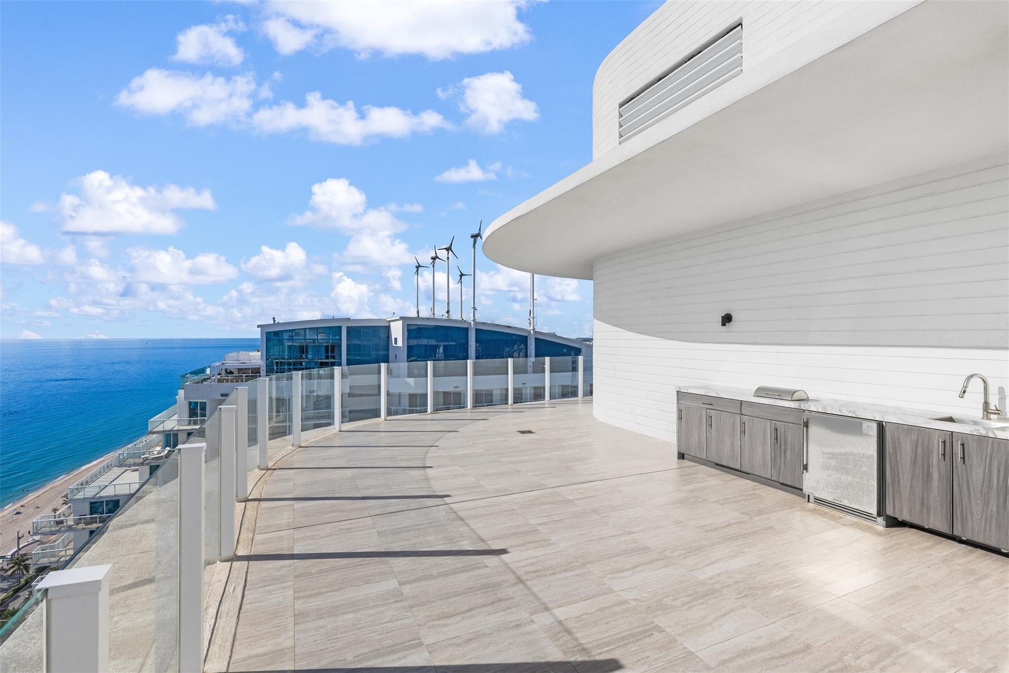 525 N Fort Lauderdale Beach Boulevard 2201 — photo