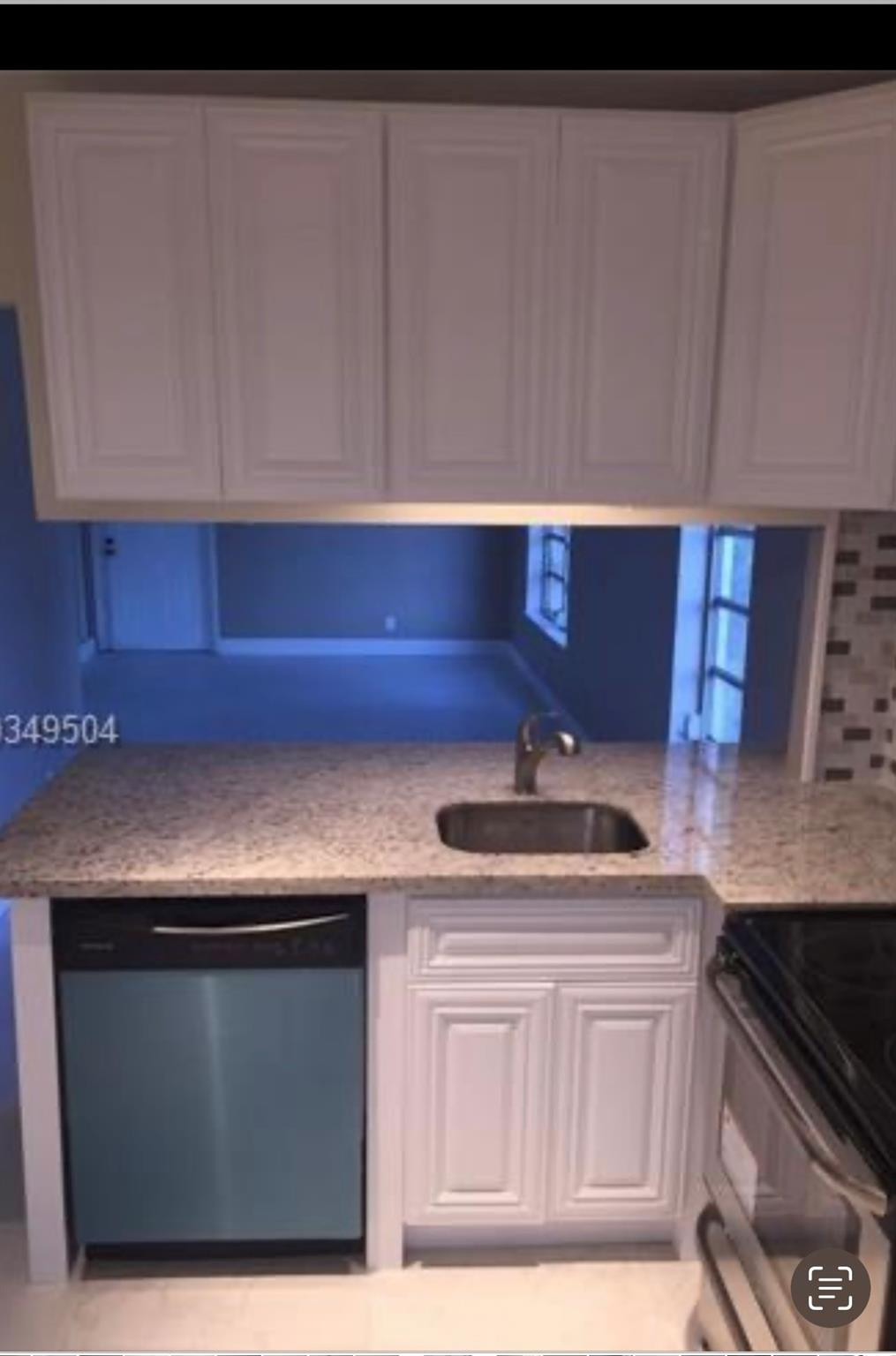 Home in Davie, FL 33024 — photo 2