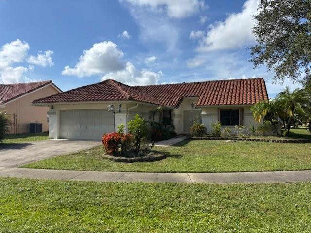 9332 Laurel Green Drive — photo