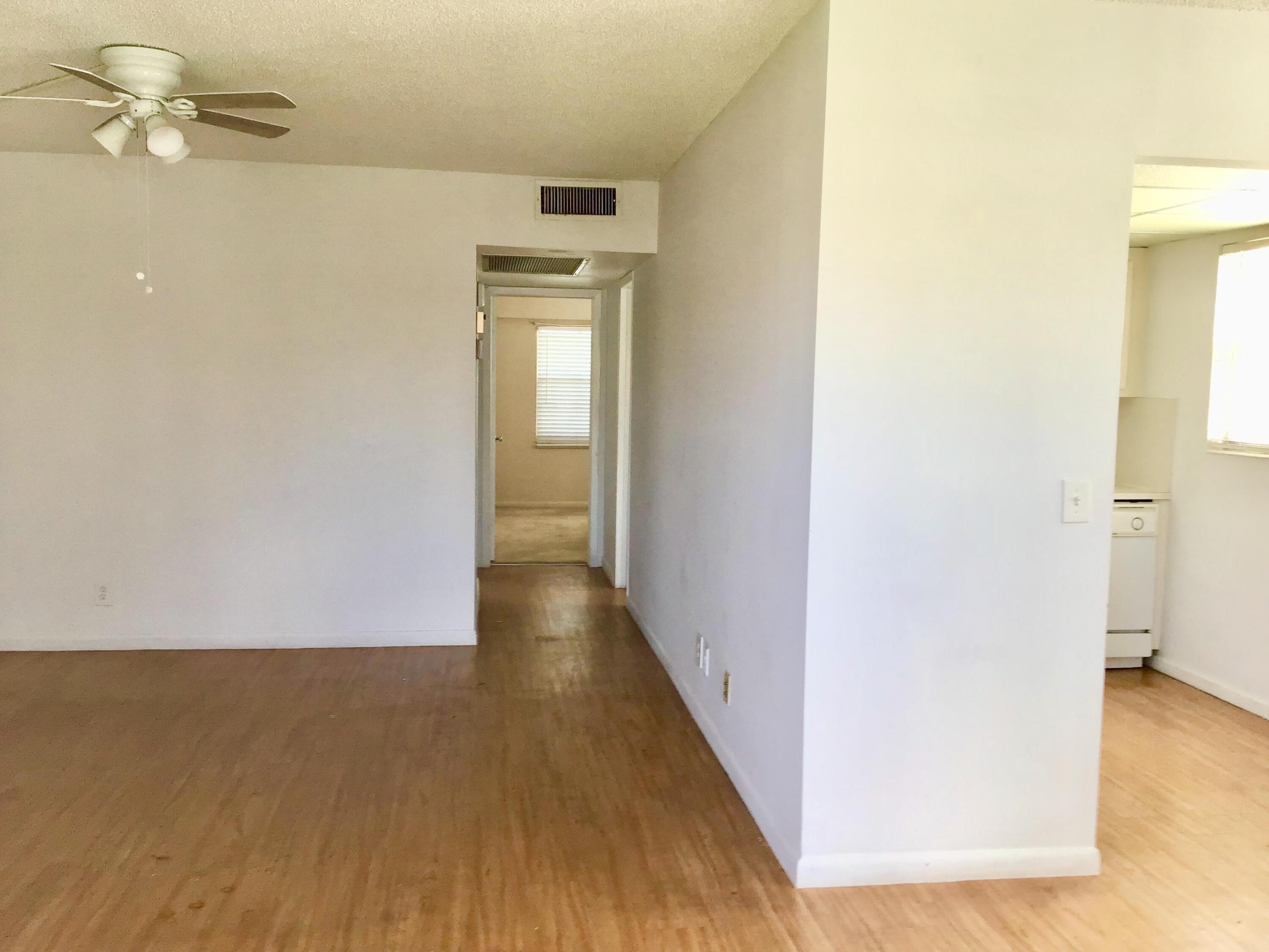 84 Brighton B 84 — photo