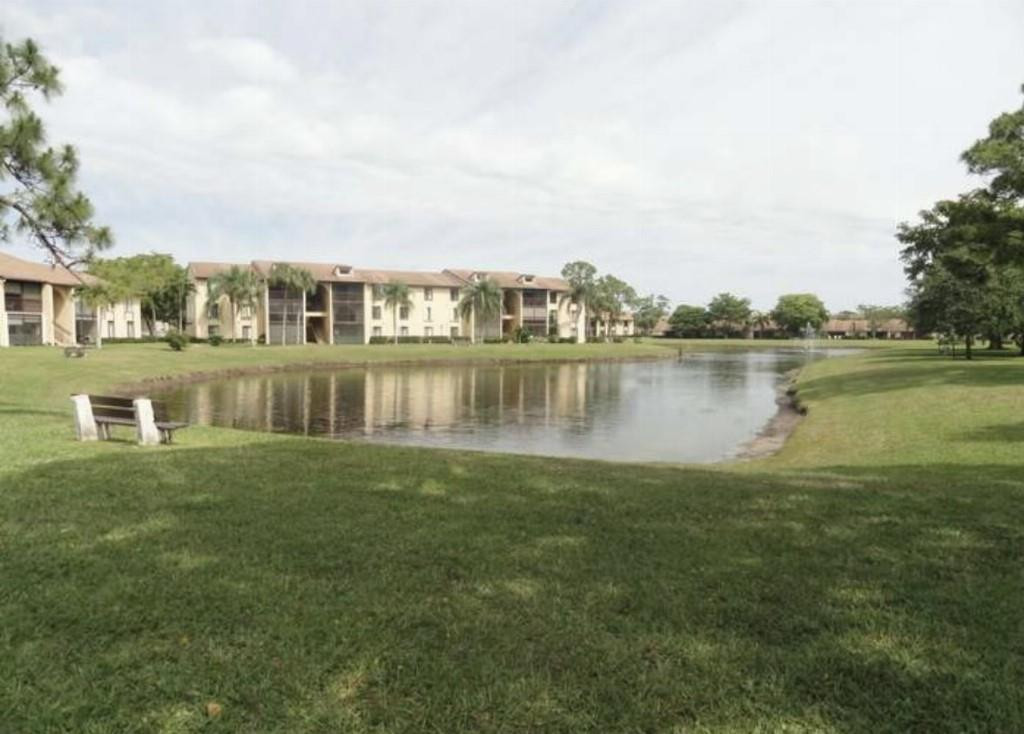 814 Sky Pine Way G-2 — photo