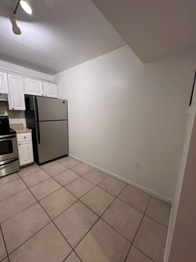 Home in Plantation, FL 33324 — photo 3