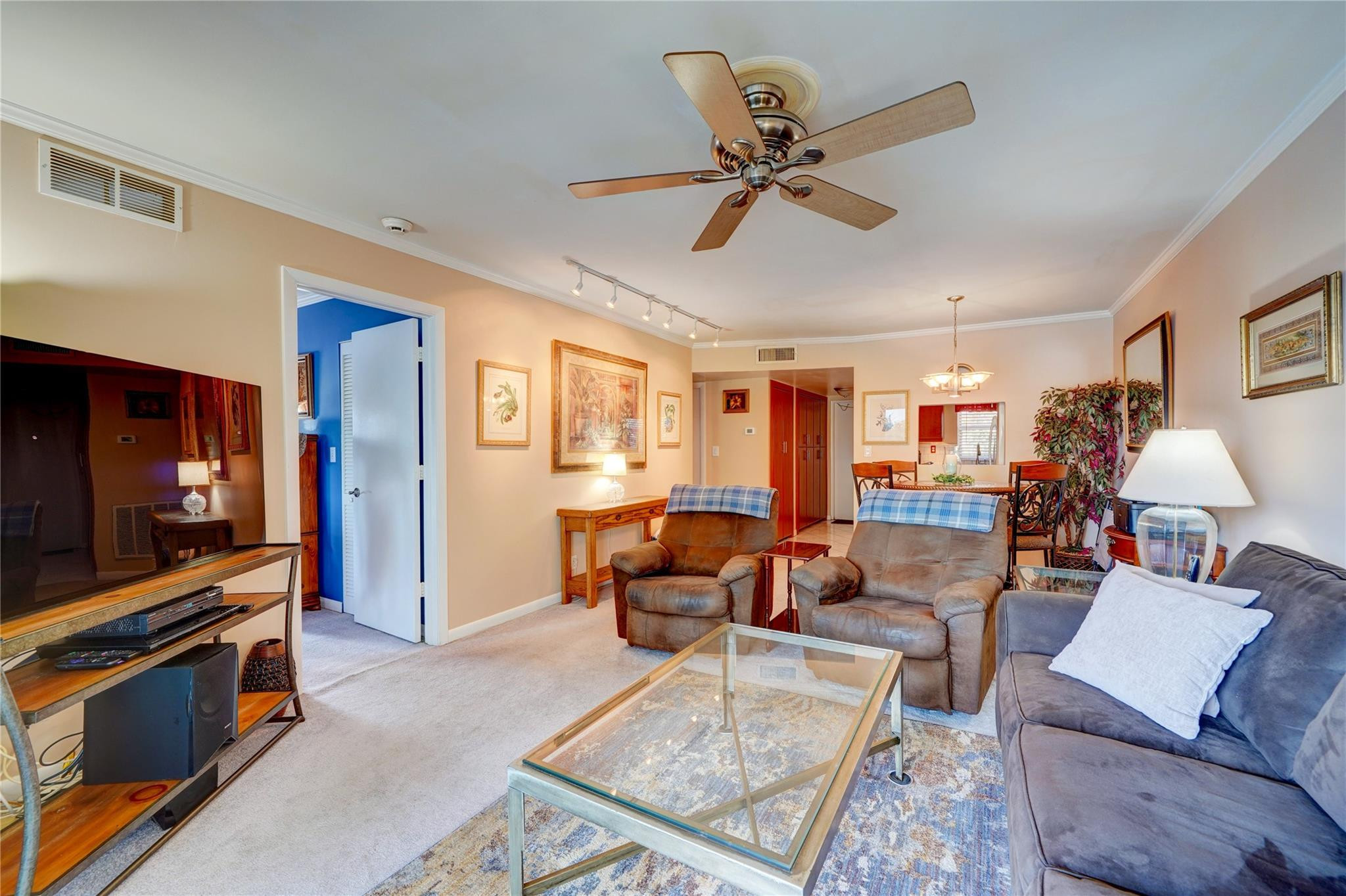 9440 Sunrise Lakes Boulevard 312 — photo