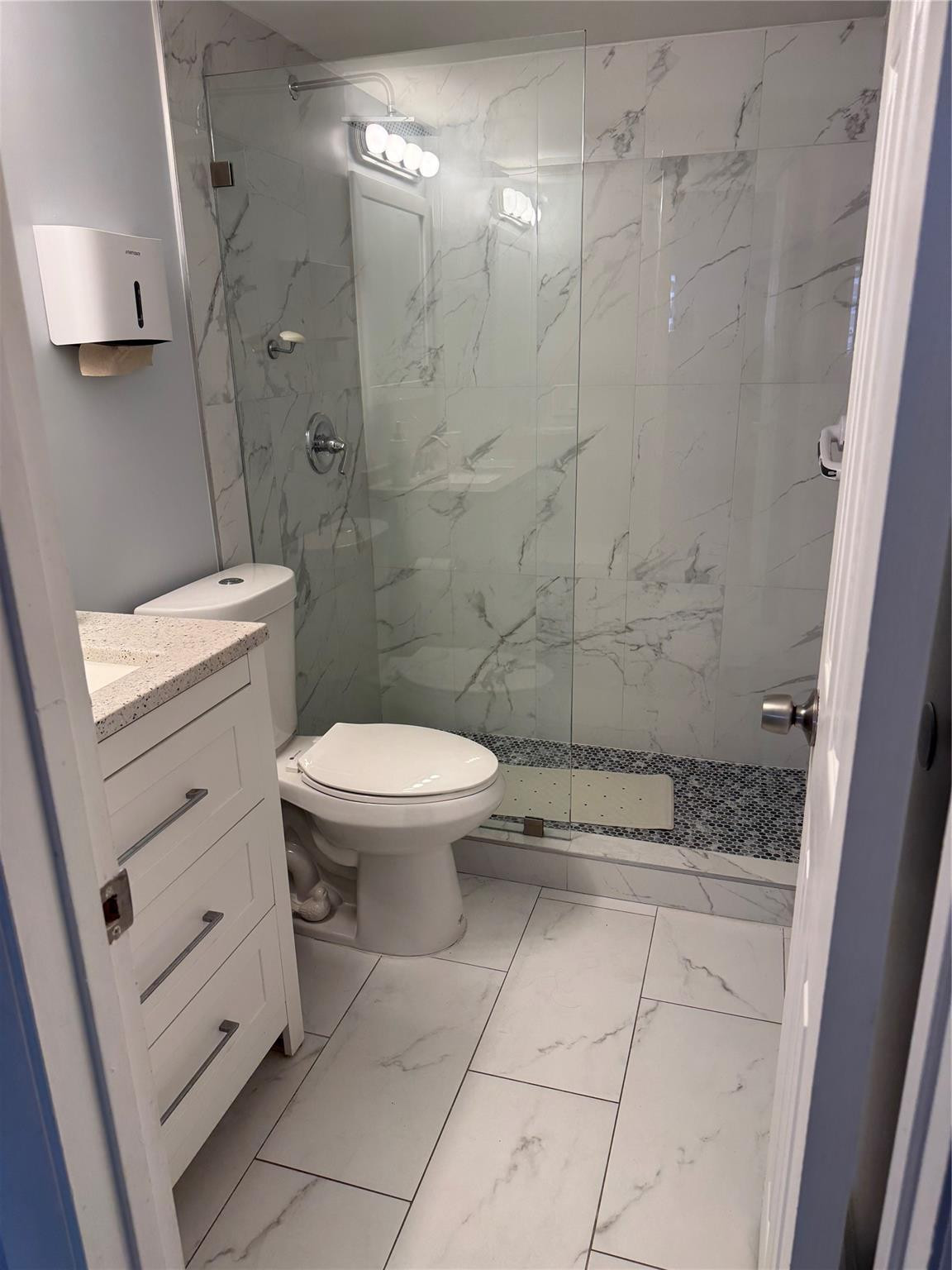 Home in Tamarac, FL 33321 — photo 3
