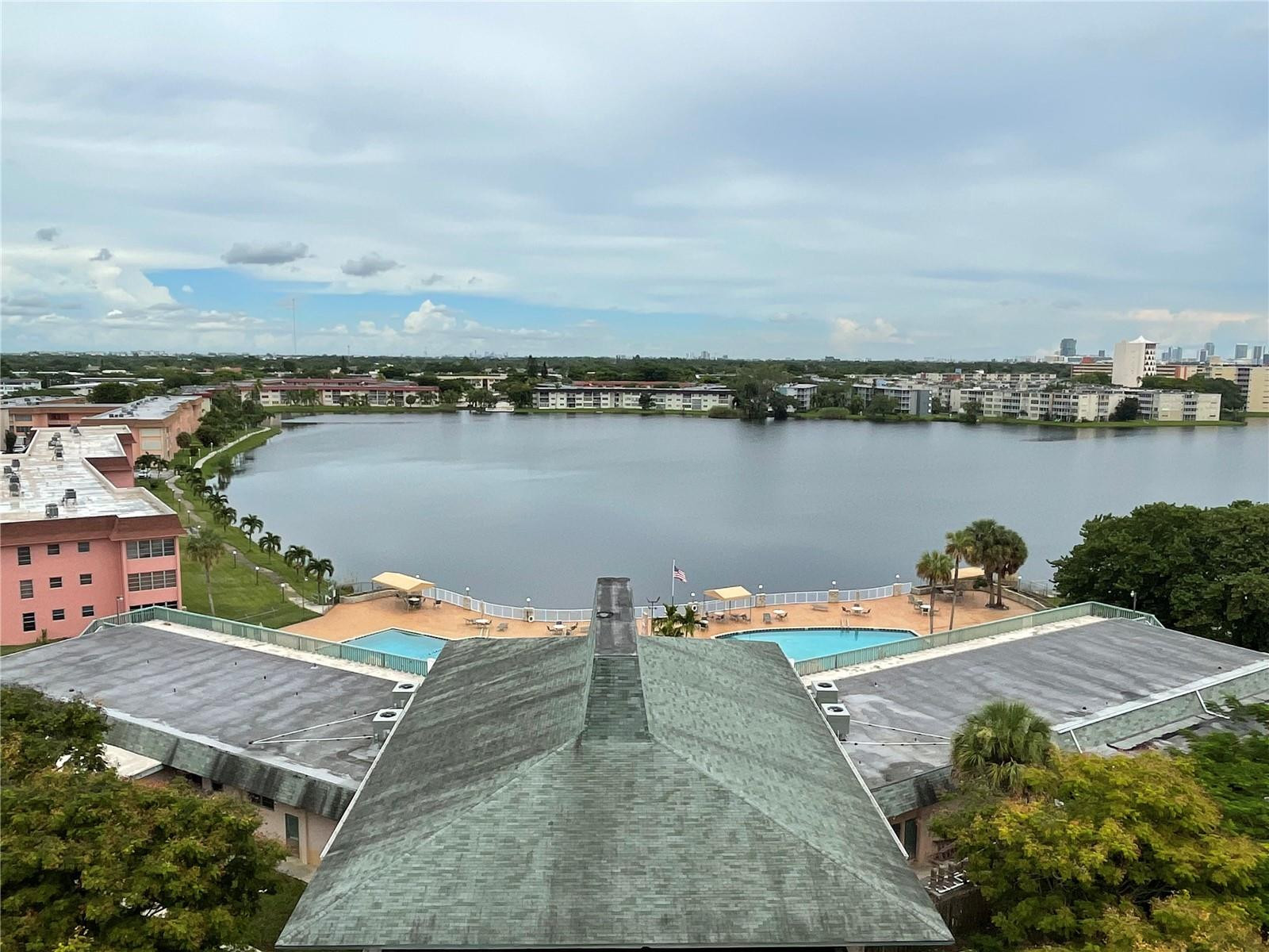 1401 NE Miami Gardens Drive 988 — photo