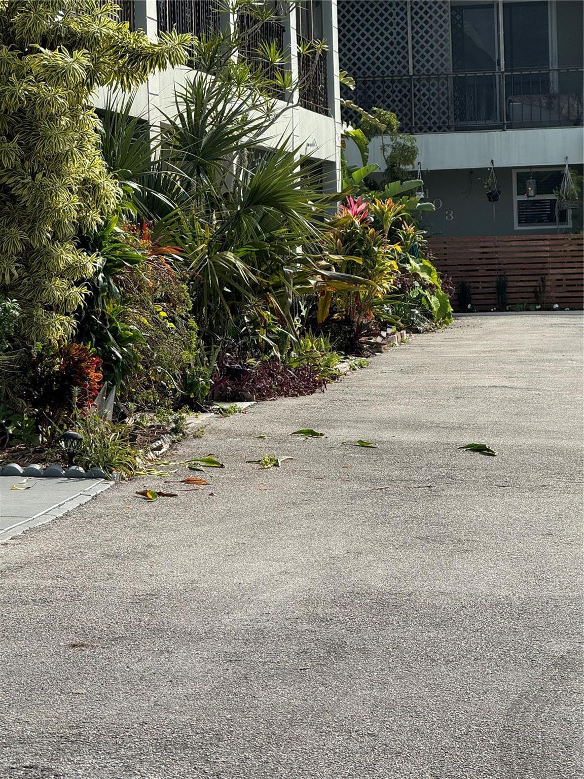 2452 Taylor Street 204 — photo