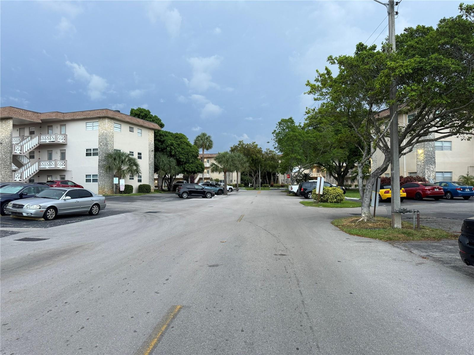 5111 W Oakland Park Boulevard 307 — photo