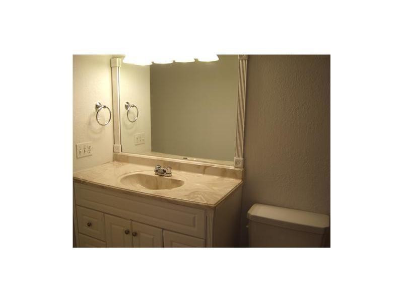 4158 Inverrary Drive 404 — photo