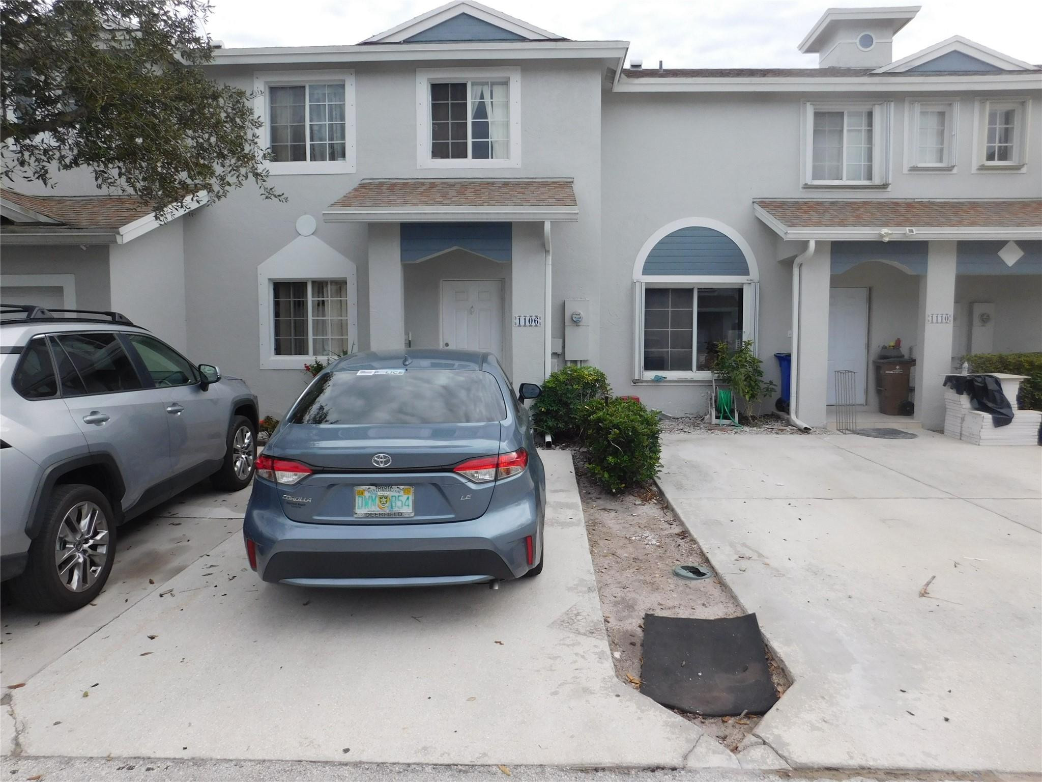 1106 SW 44th Way — photo