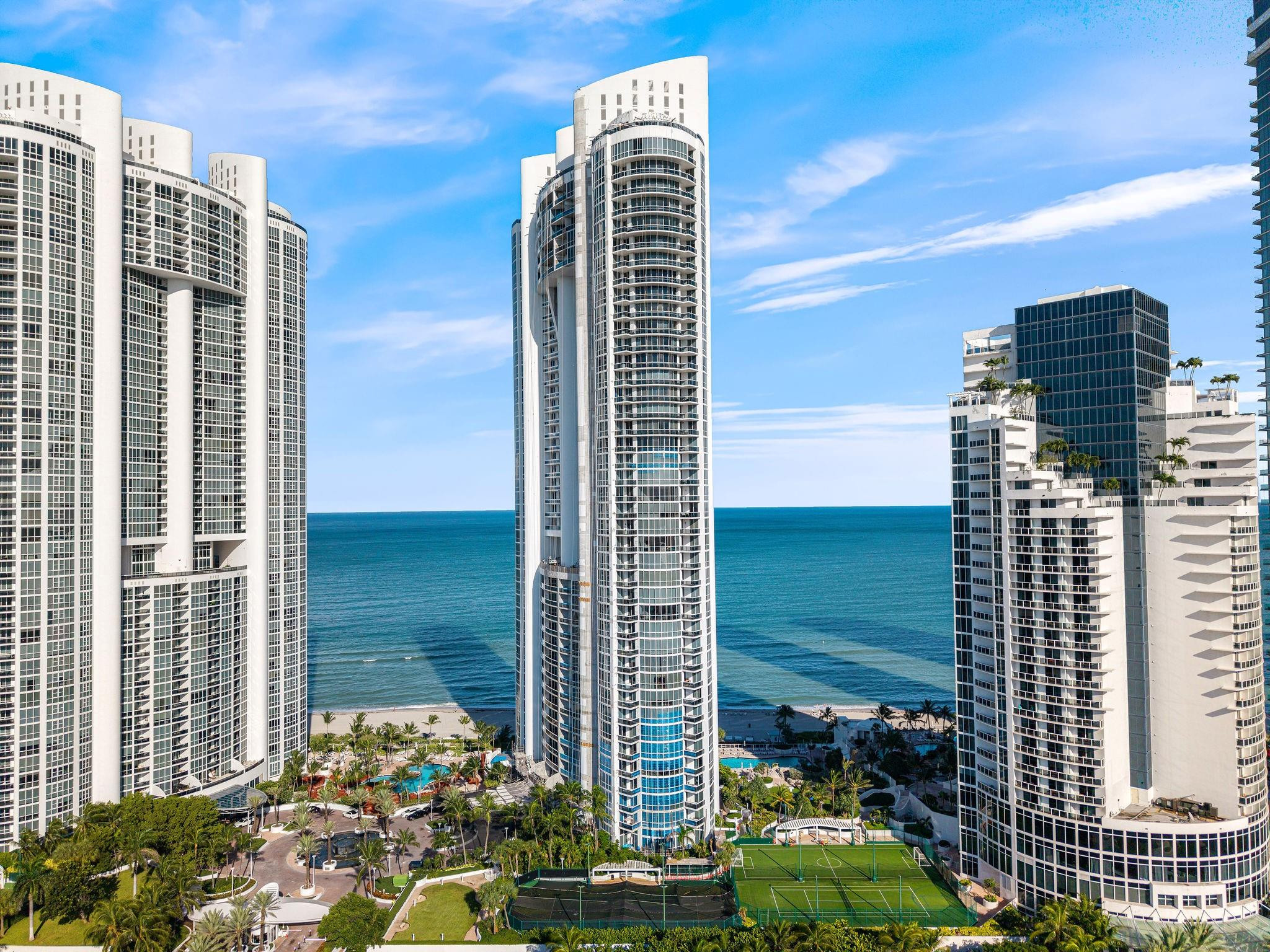 18101 Collins Avenue 801 — photo