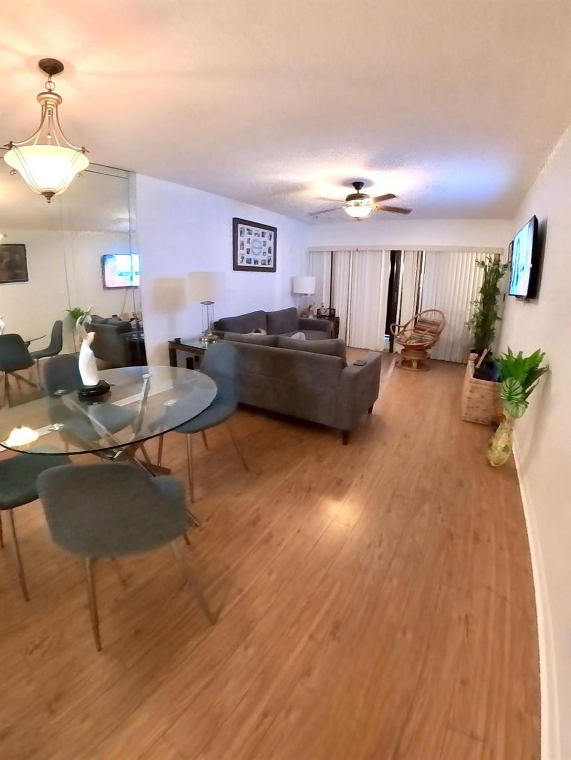 2161 W Woolbright Road M202 — photo