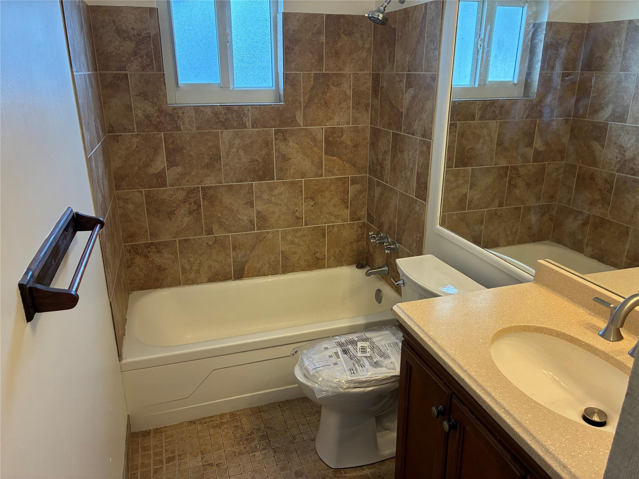 3021 E Golf Boulevard — photo